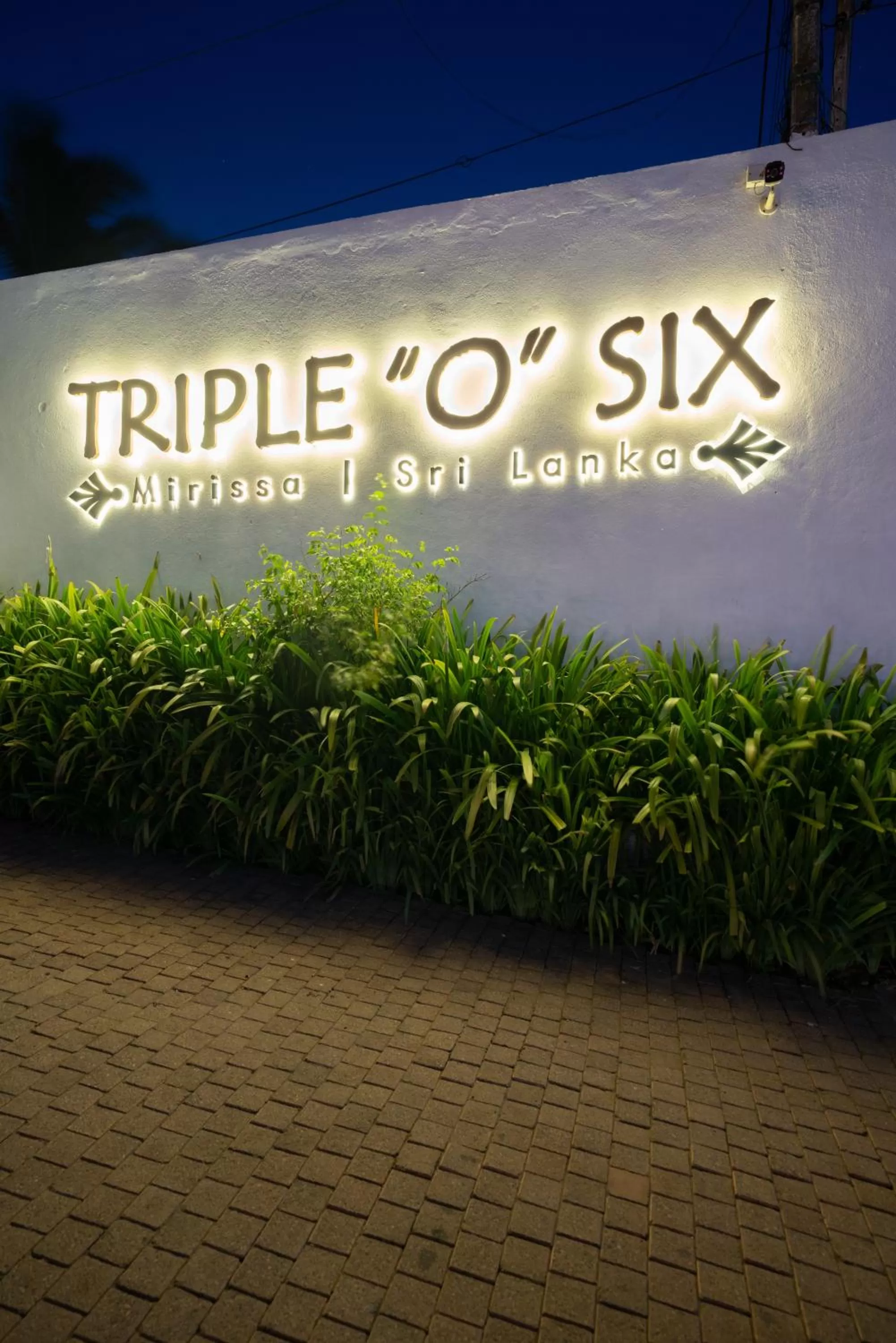 Facade/entrance in Triple O Six