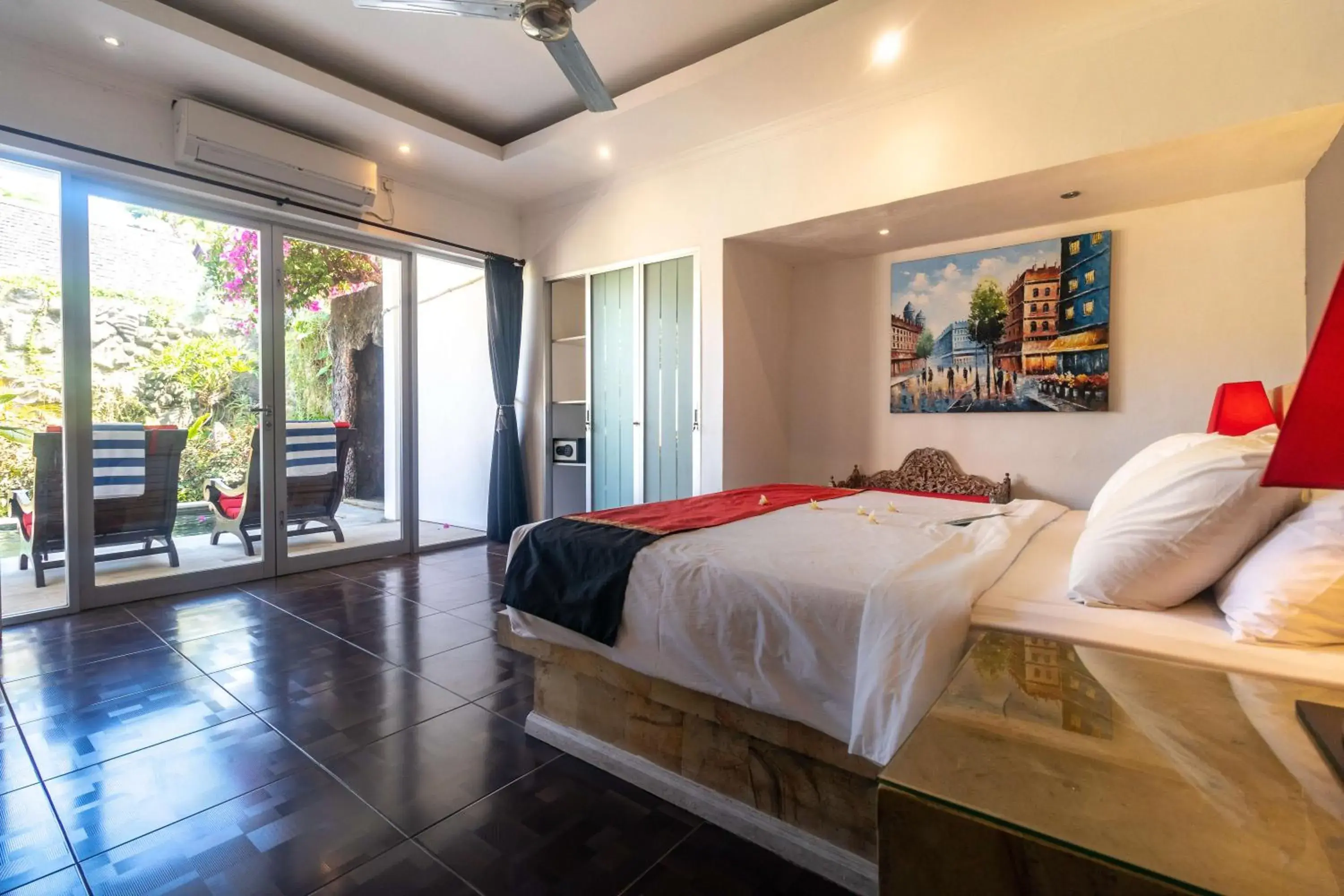 Bedroom, Bed in Aleesha Villas and Suites