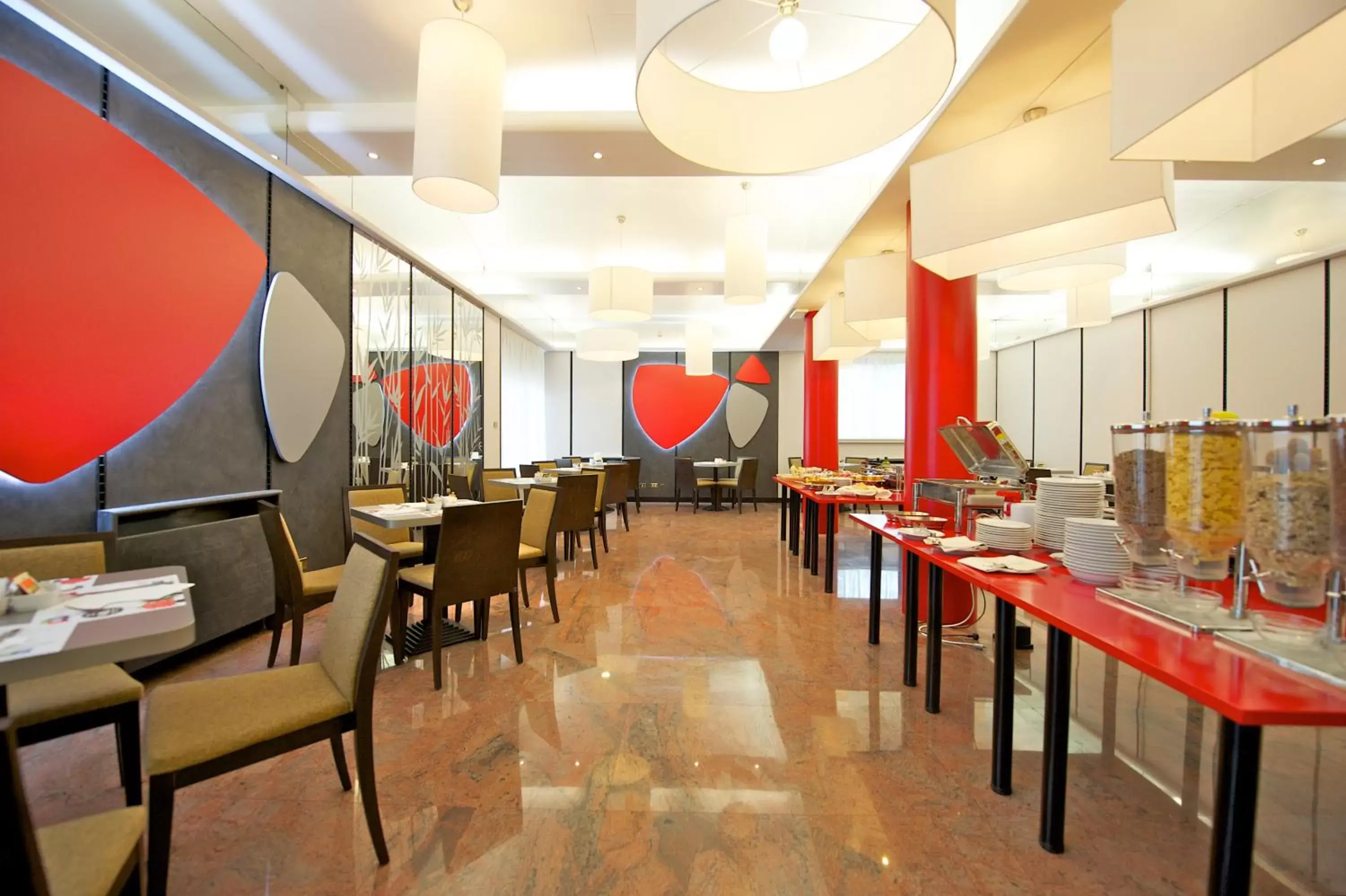Restaurant/places to eat in Ibis Styles Parma Toscanini Restaurant/places to eat in Ibis Styles Parma Toscanini