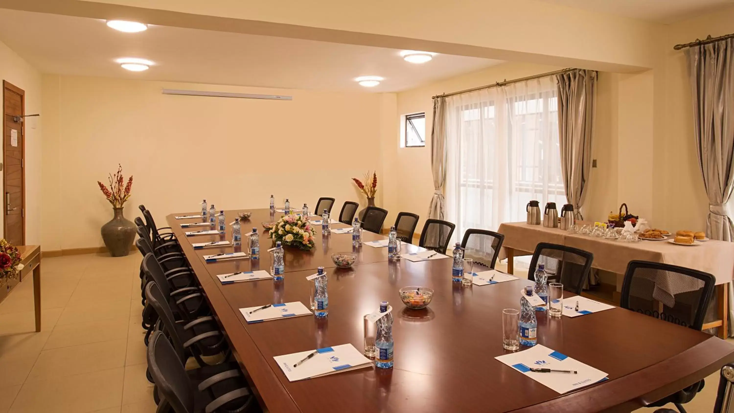 Meeting/conference room in Lotos Inn & Suites, Nairobi
