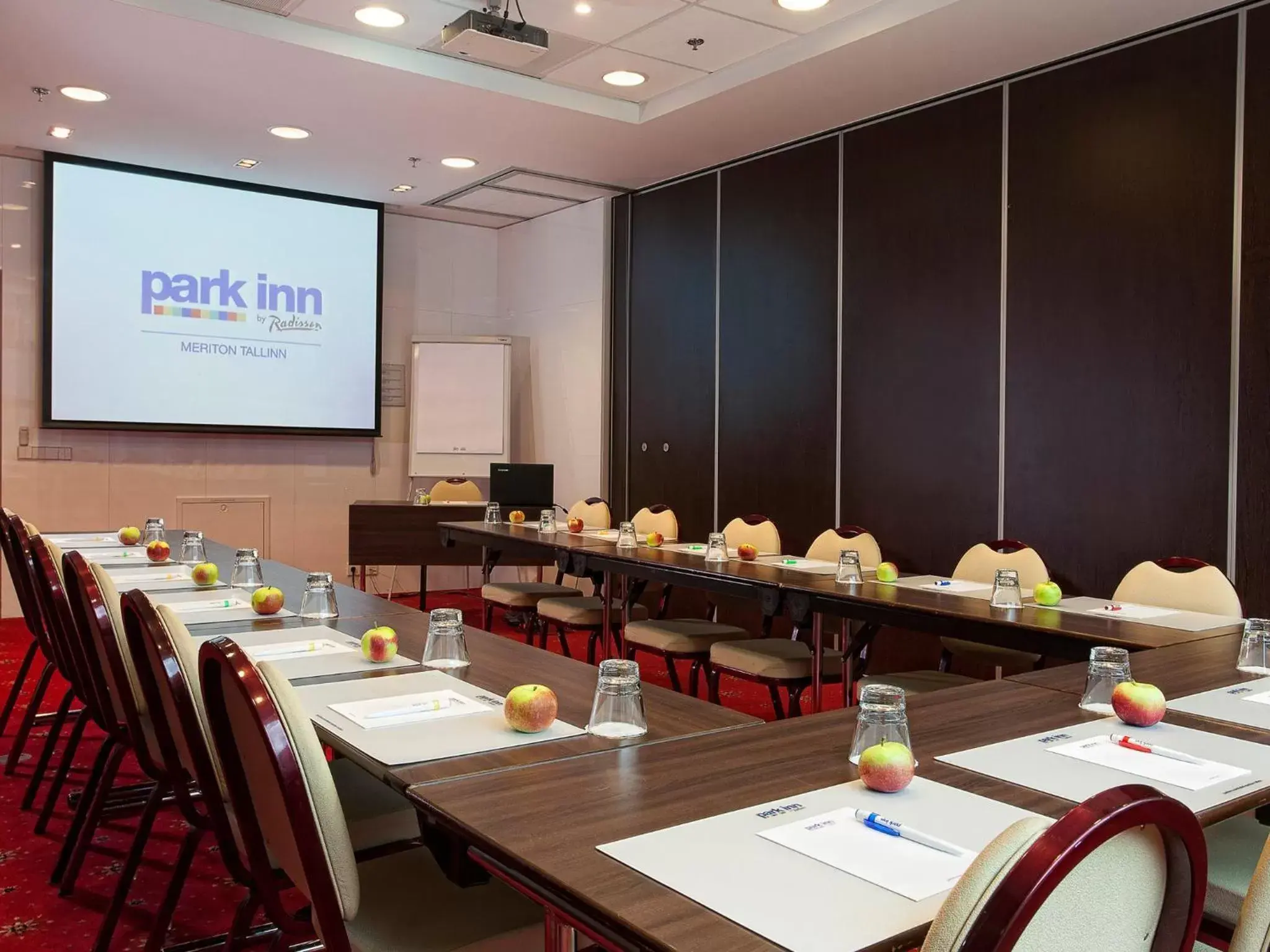 Meeting/conference room, Business Area/Conference Room in Park Inn by Radisson Meriton Conference & Spa Hotel Tallinn