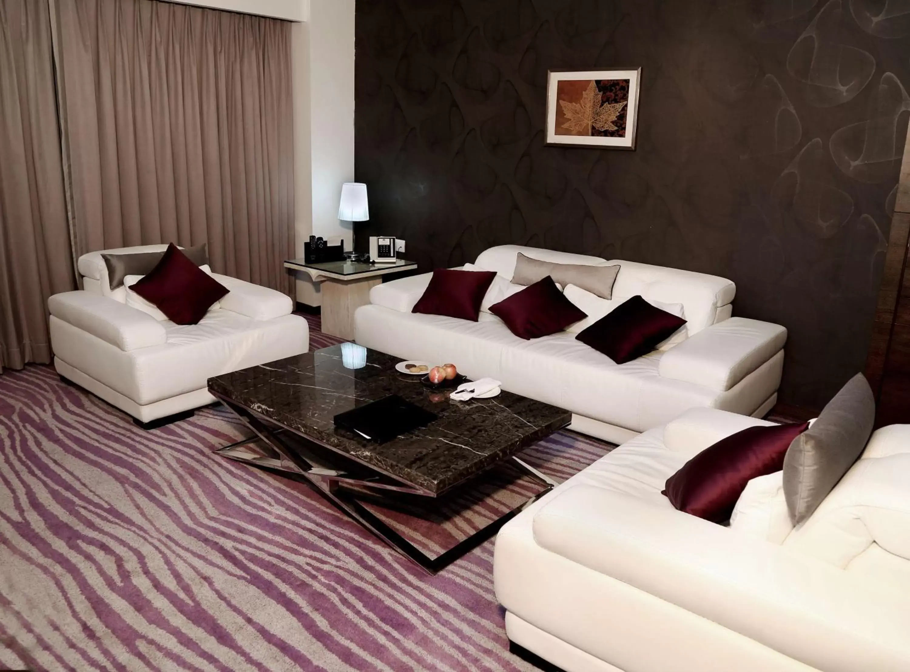 Seating Area in Country Inn & Suites By Radisson Navi Mumbai