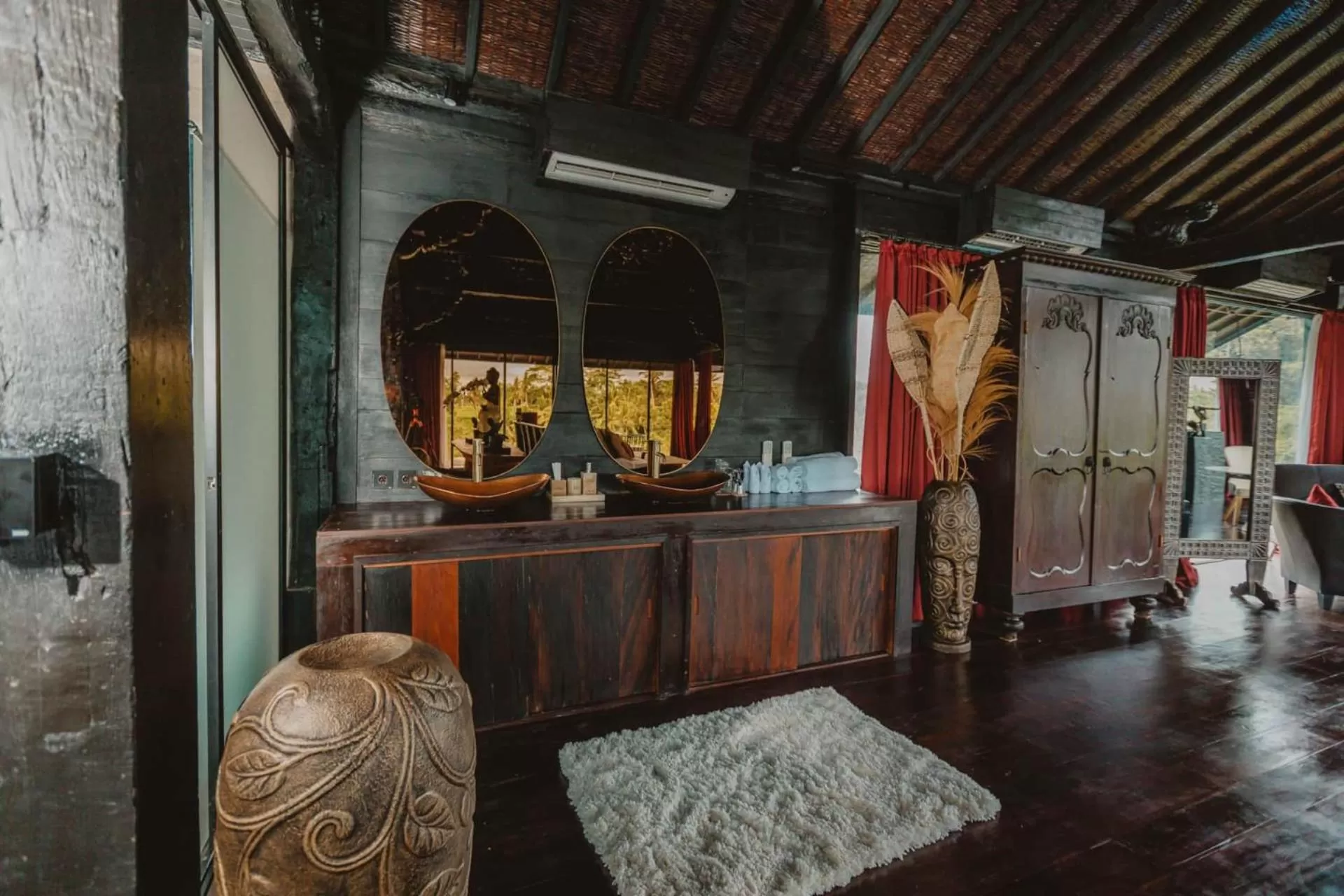 Decorative detail in Villa Cella Bella Ubud