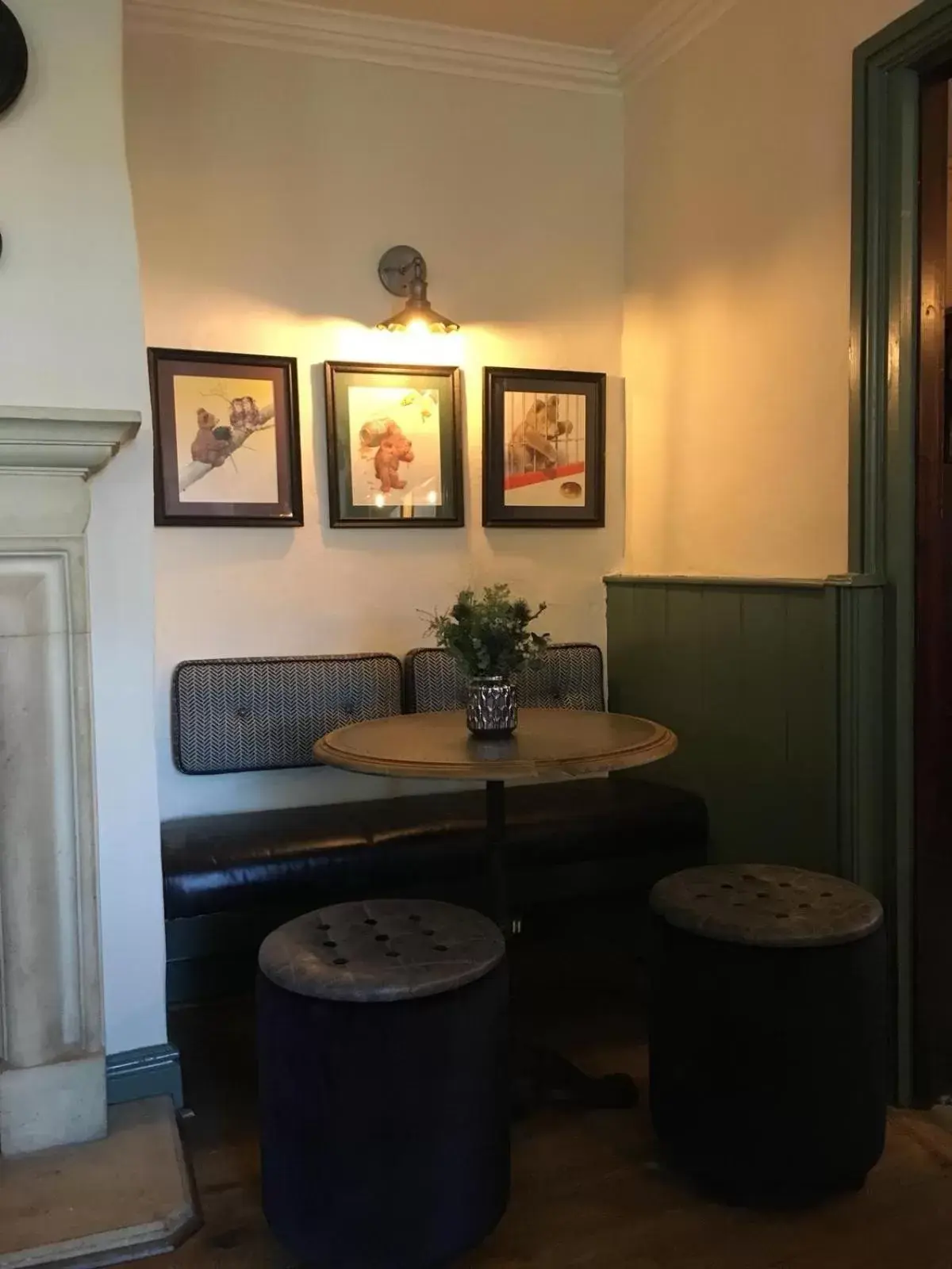 Seating Area in White Hart Inn