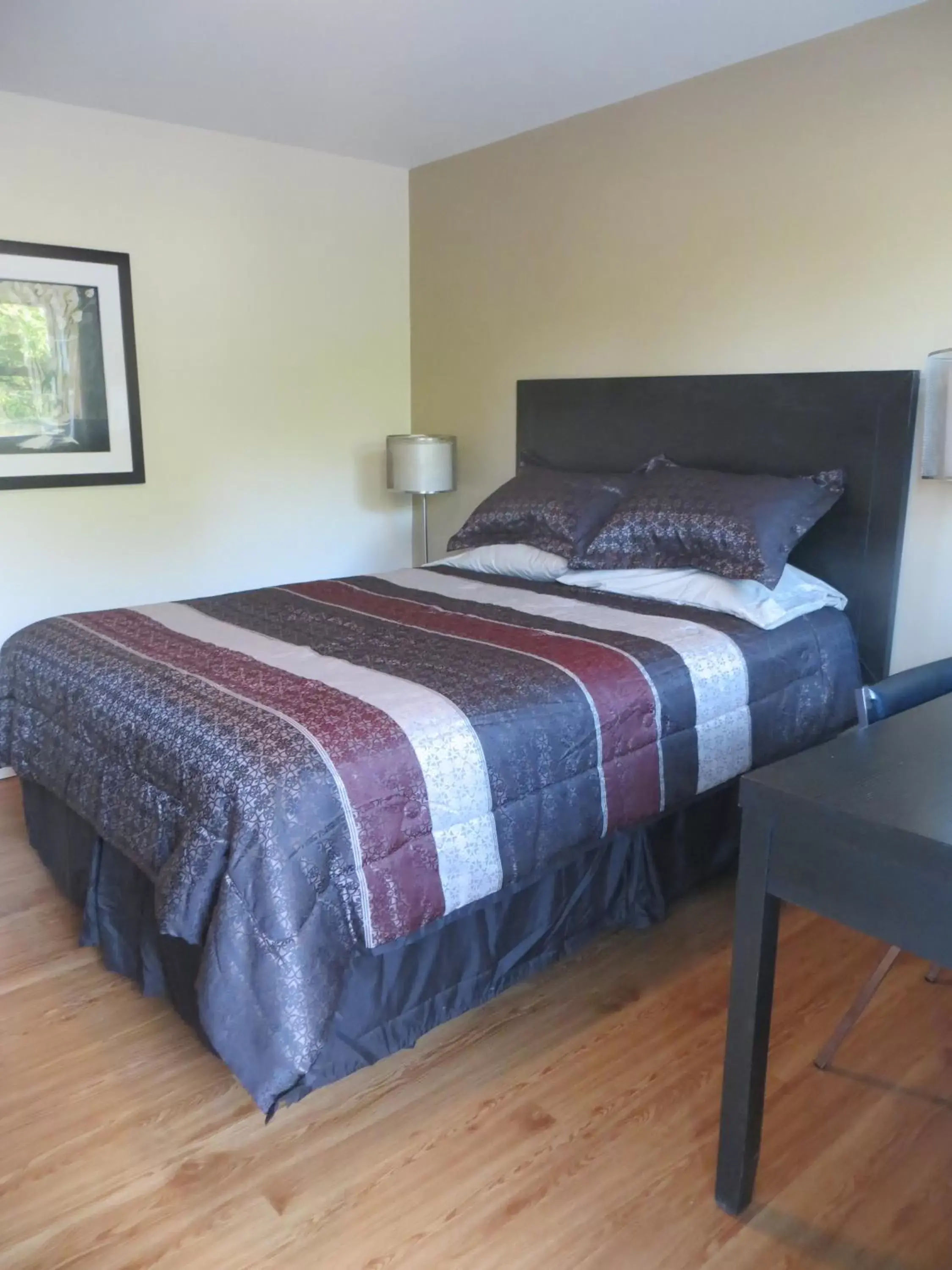 Bedroom, Room Photo in Fundy Line Motel