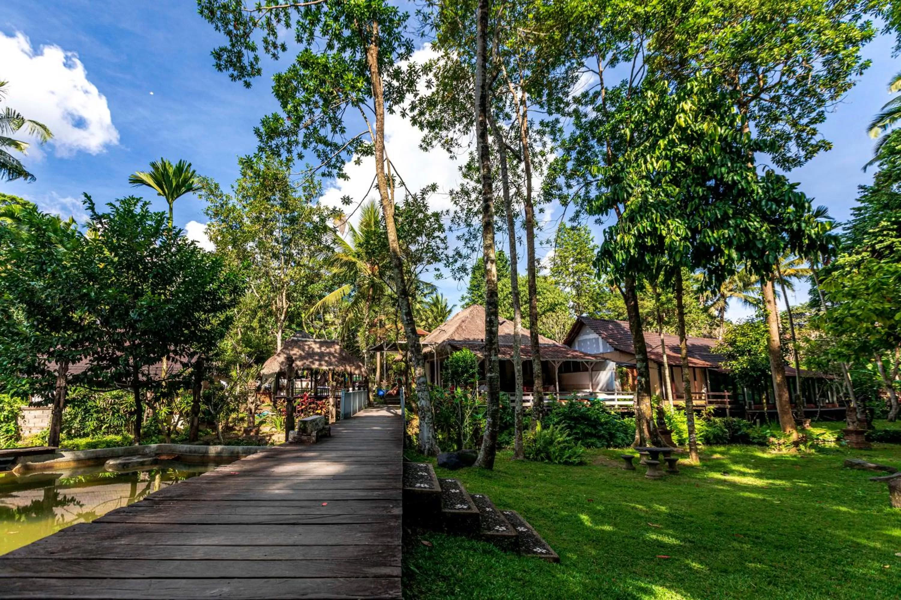 Property building in Ubud Sari Health Resort