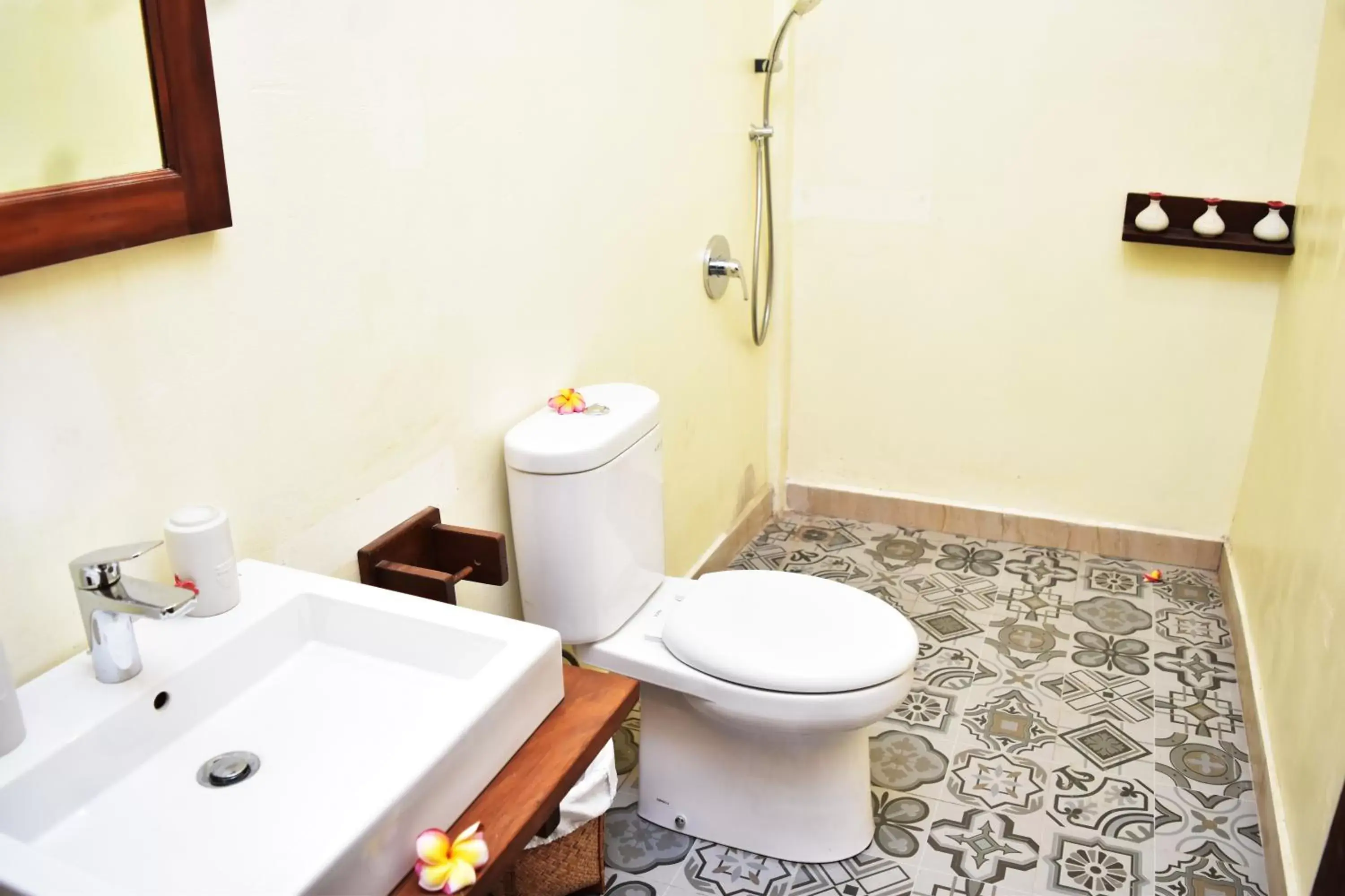 Toilet, Bathroom in Naya Gawana Resort & Spa