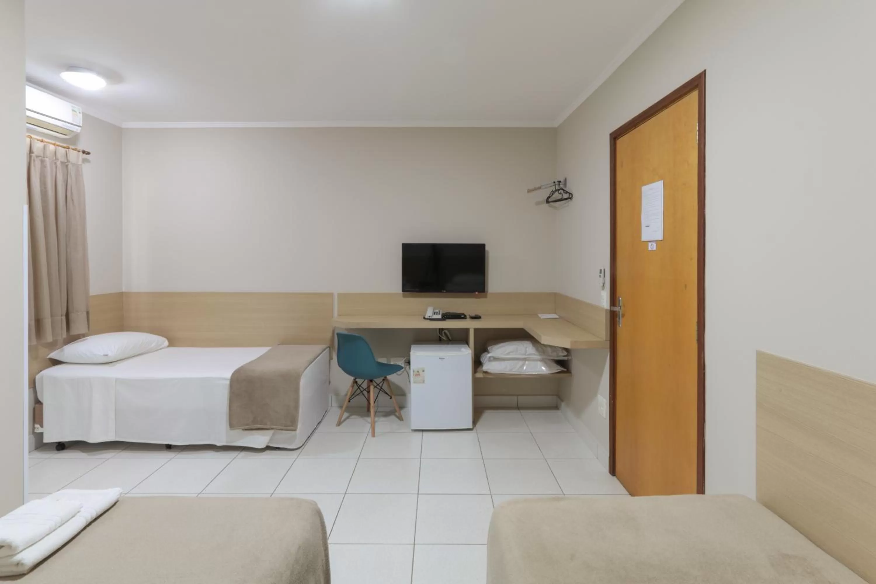 Bedroom, Bed in Hotel Copacabana Piracicaba