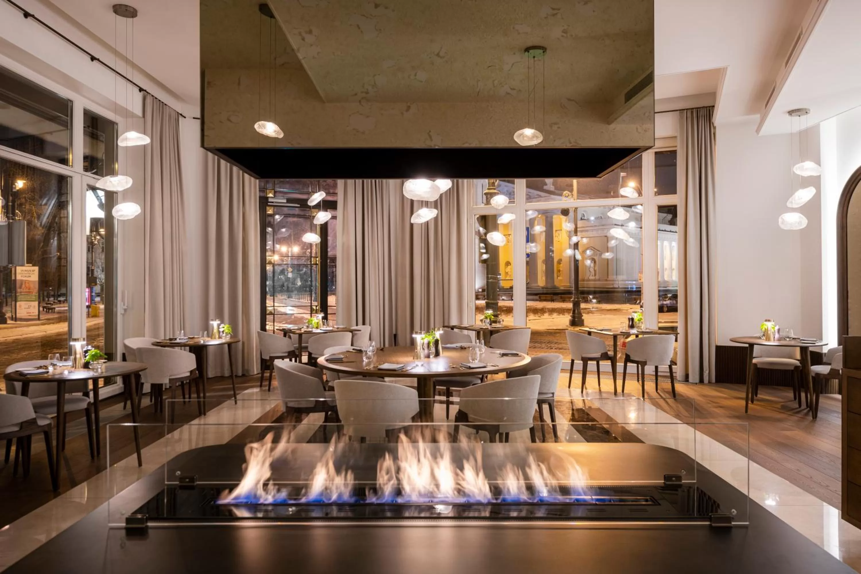 Restaurant/places to eat in Grand Hotel Kempinski Vilnius