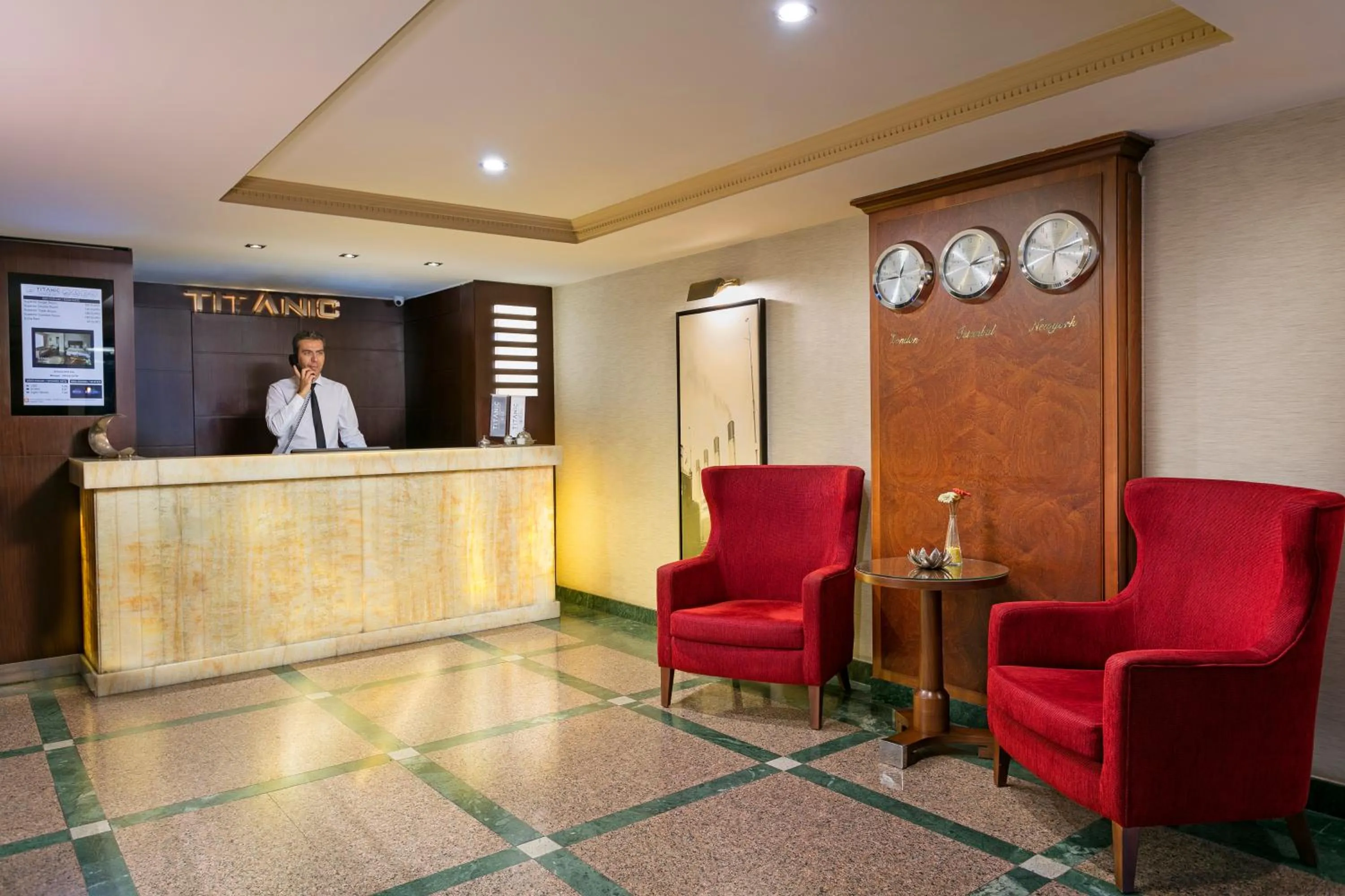 Lobby or reception in Titanic Comfort Sisli