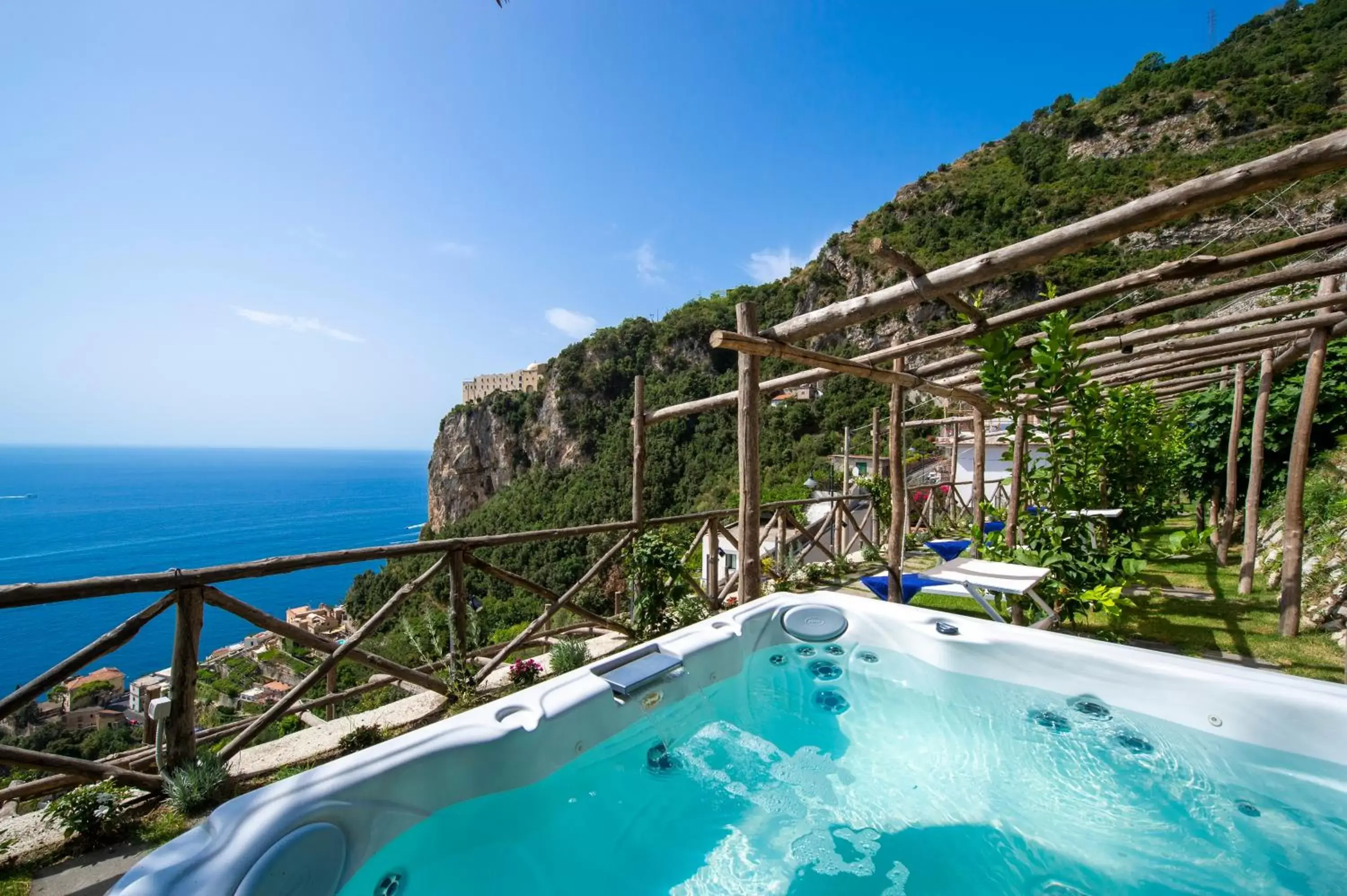 Pool view, Swimming Pool in Villa Foglia Amalfi
