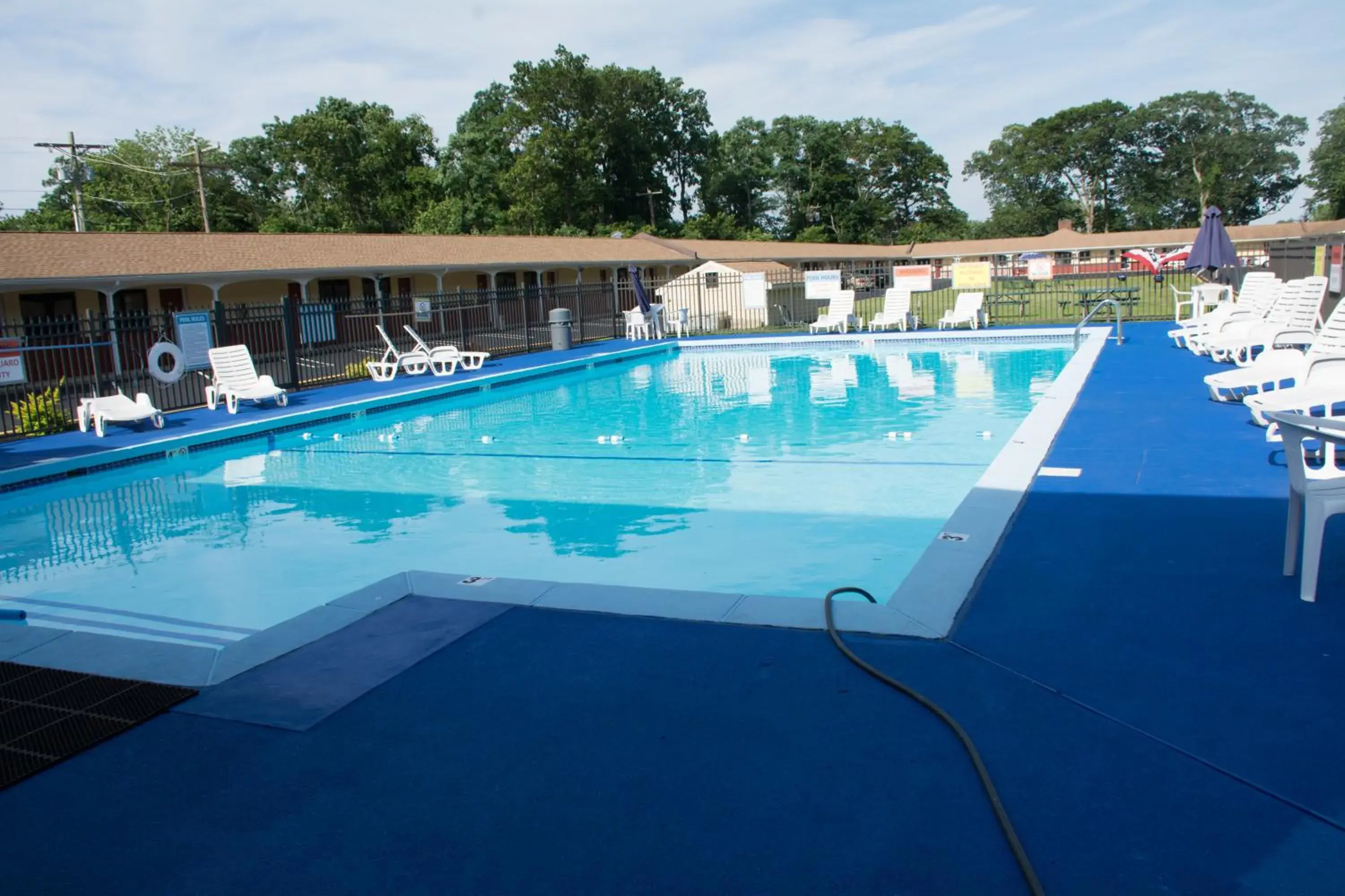 Pool view, Swimming Pool in Atlantic Inn and Suites - Wall Township