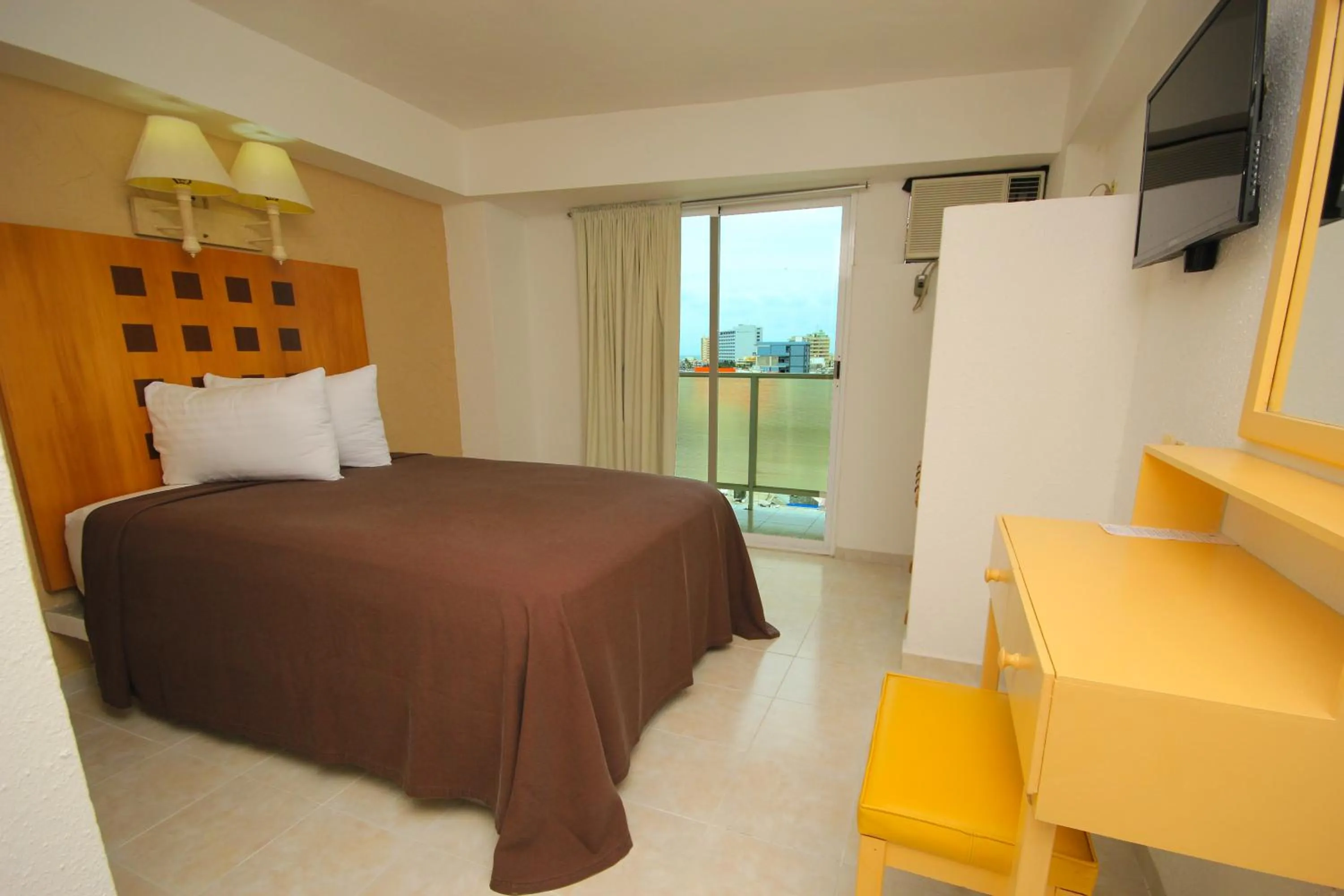 Day, Bed in Hotel Posada del Carmen