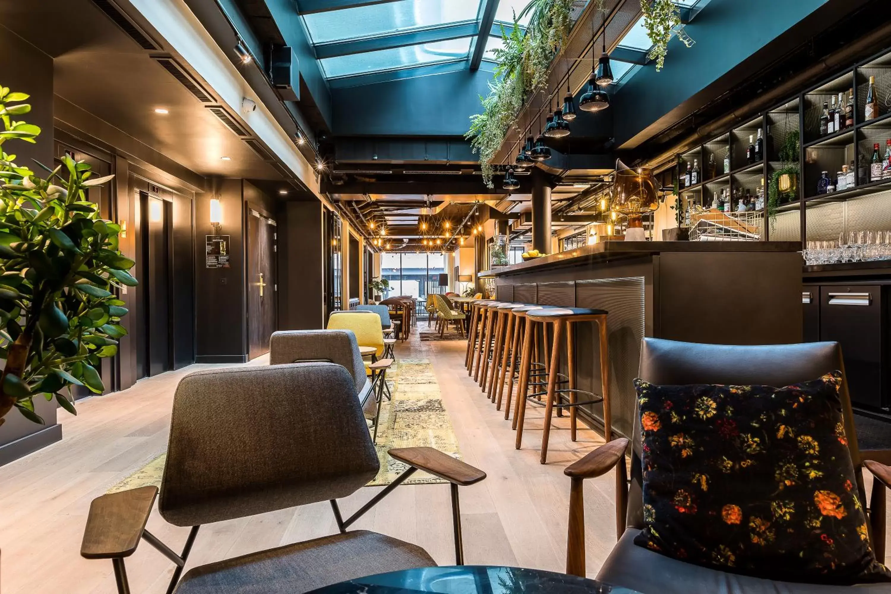 Lounge or bar, Lounge/Bar in Laz' Hotel Spa Urbain Paris