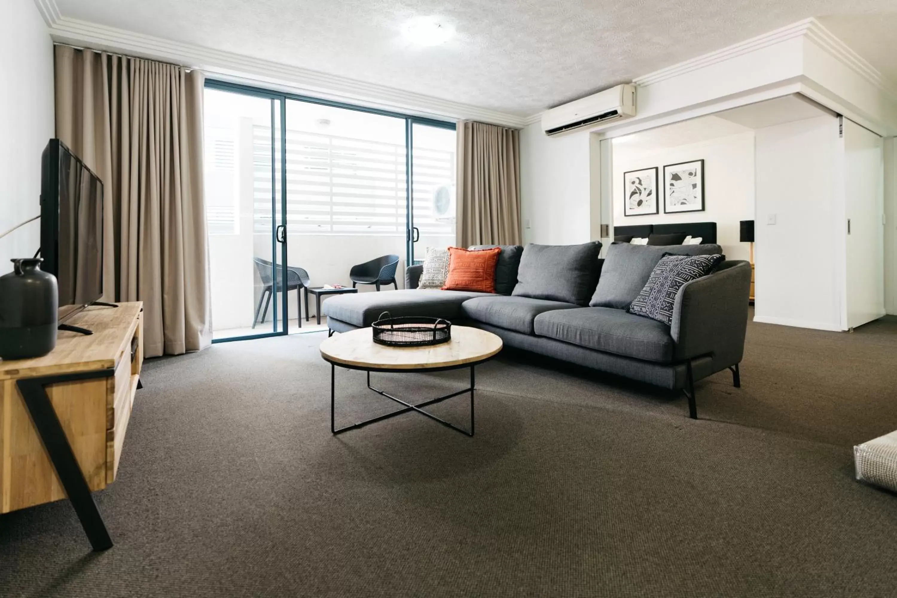 TV and multimedia, Seating Area in Gabba Central Apartments