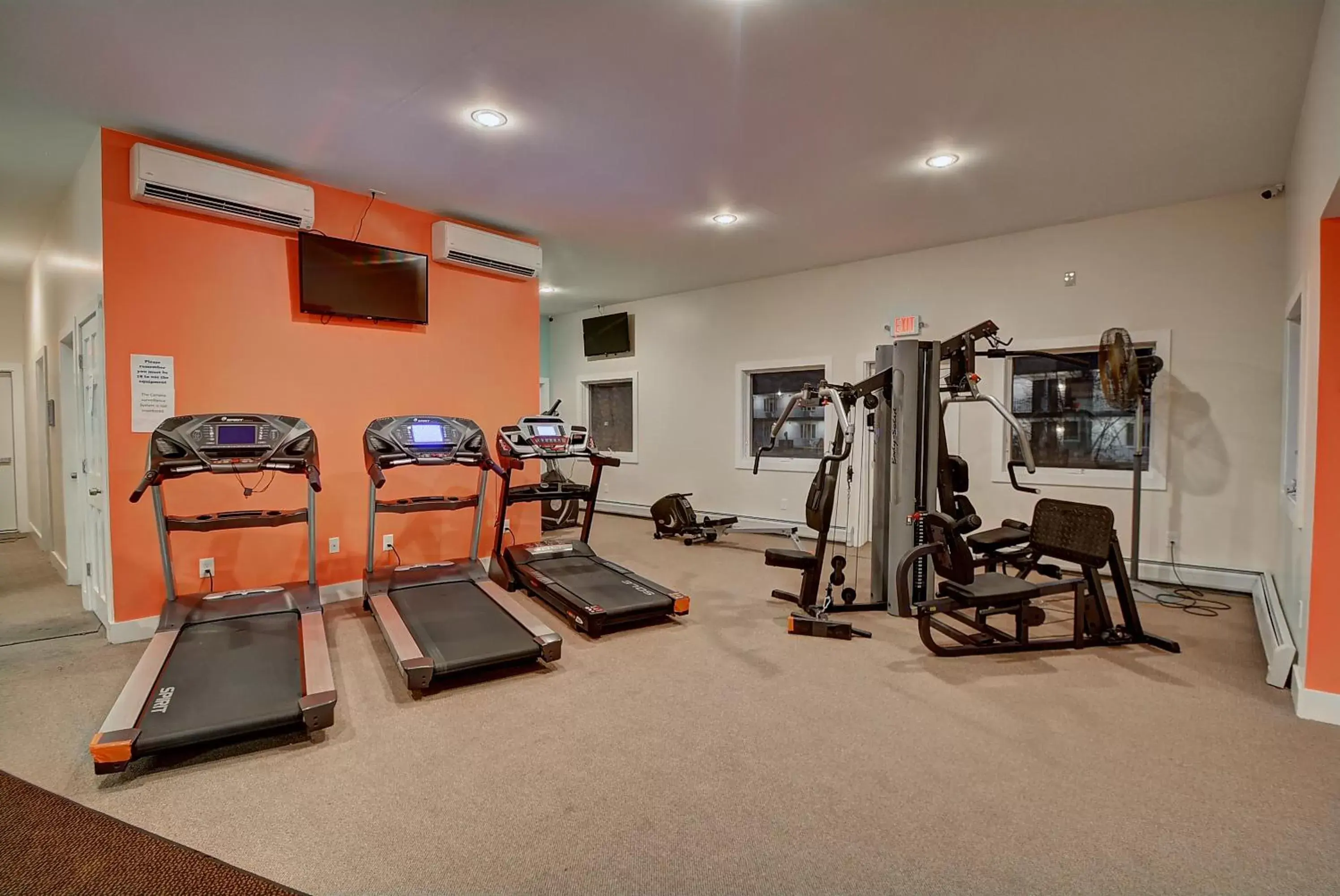 Fitness centre/facilities, Fitness Center/Facilities in Colonial Motel and Spa