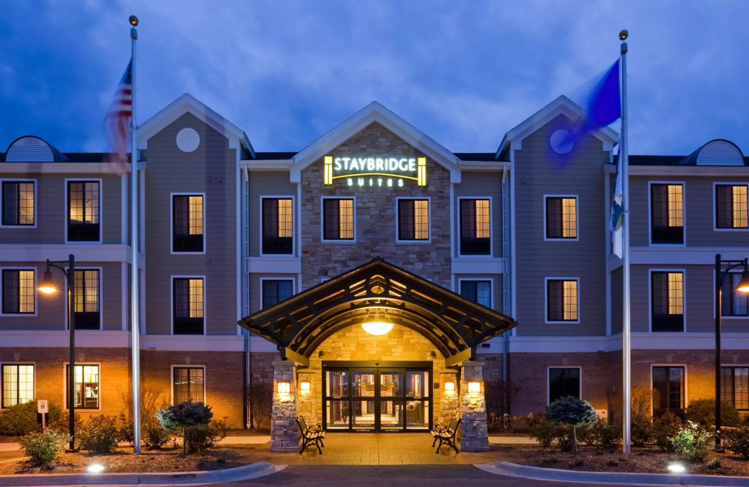 Property building in Staybridge Suites Milwaukee West-Oconomowoc, an IHG Hotel