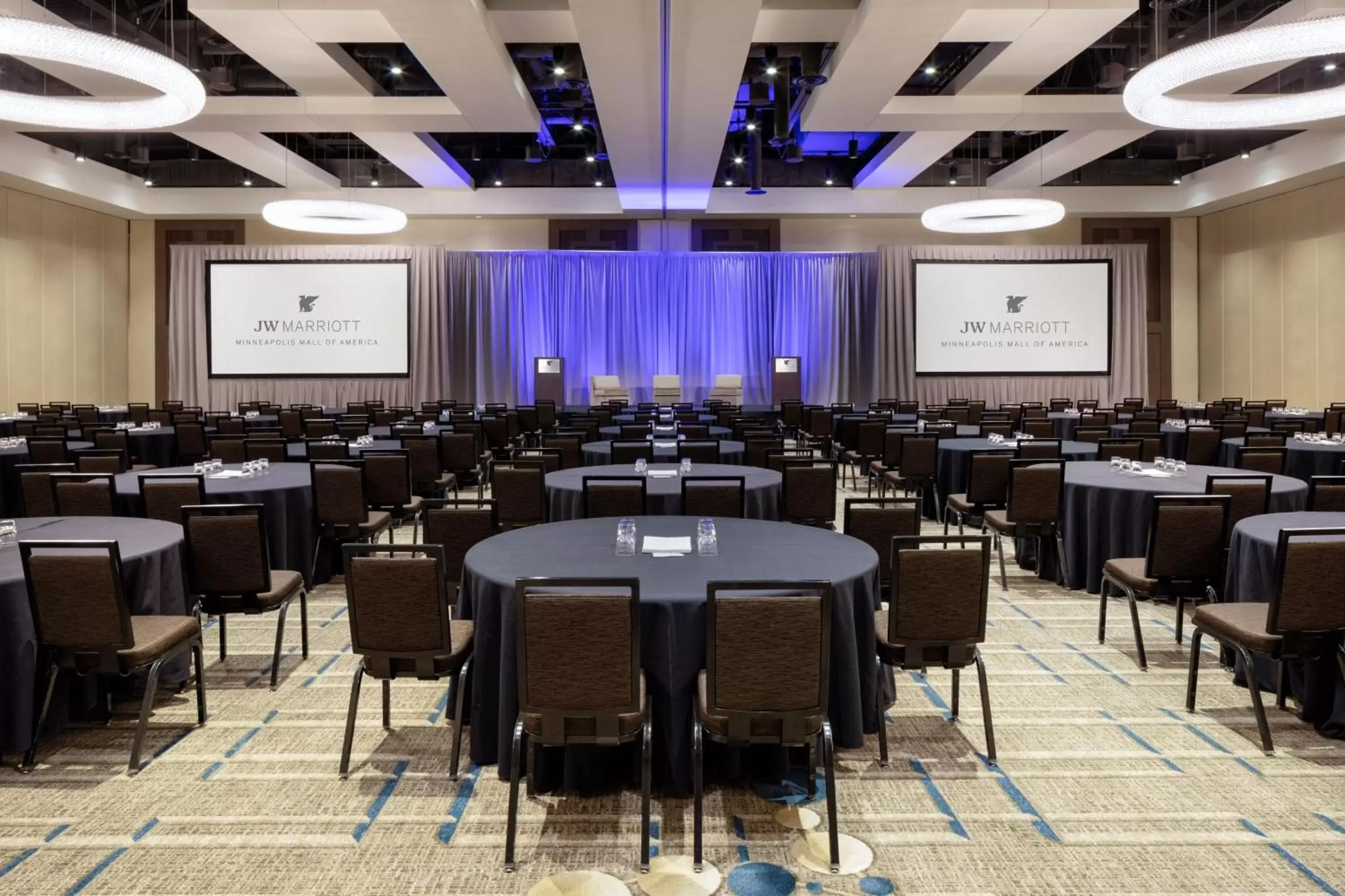 Meeting/conference room in JW Marriott Minneapolis Mall of America