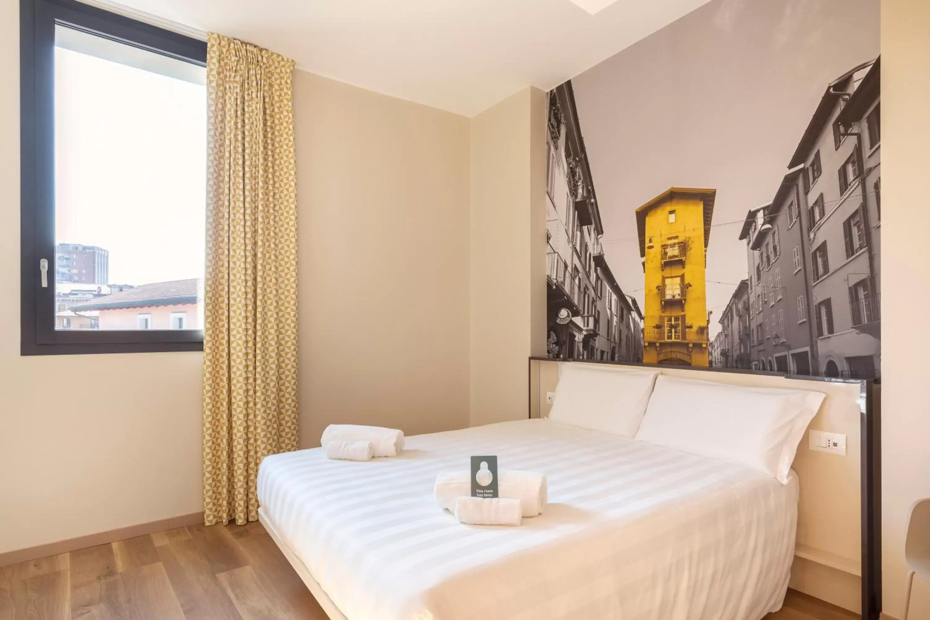 Bedroom in B&B Hotel Brescia