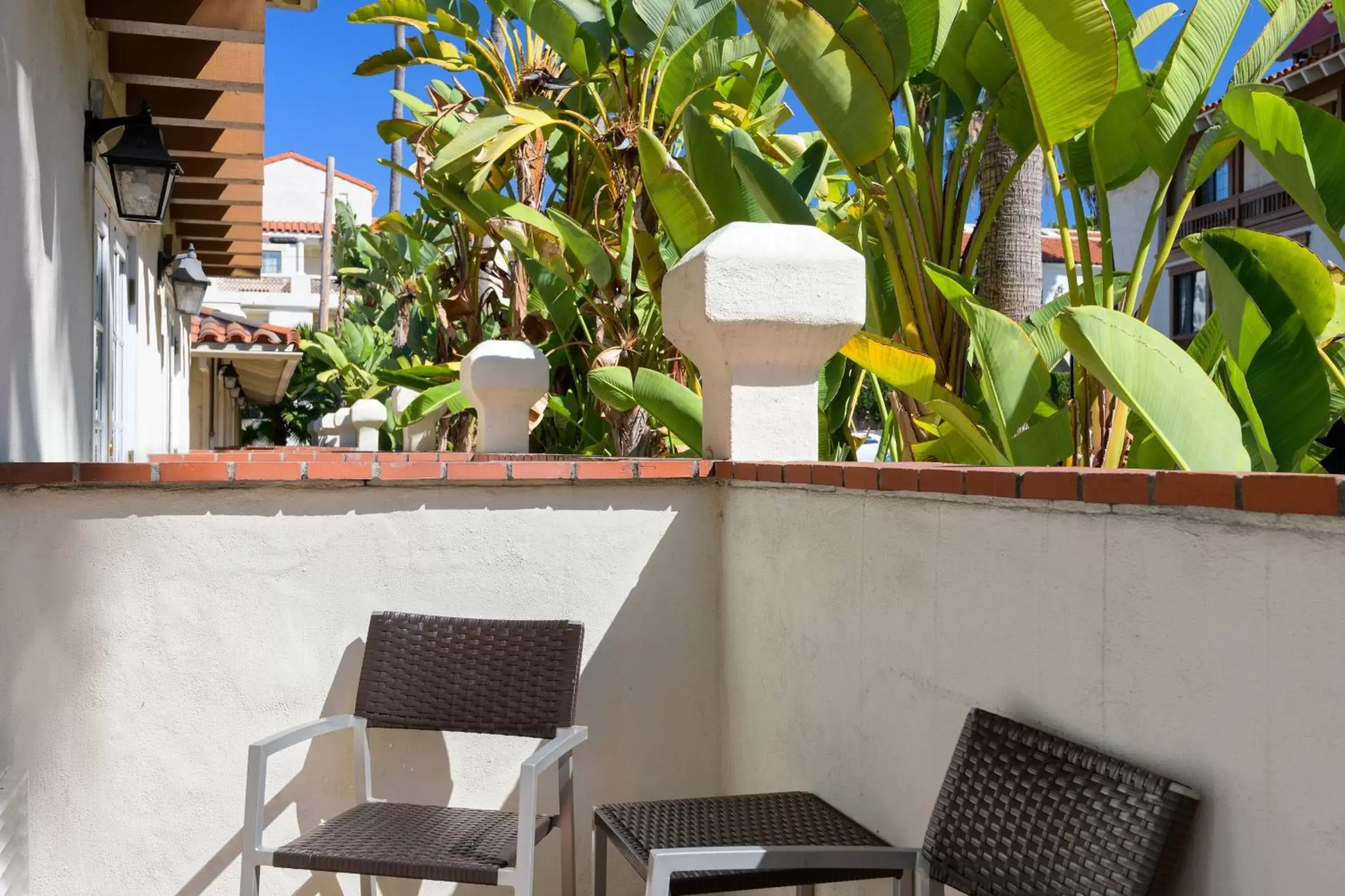 Photo of the whole room, Balcony/Terrace in Courtyard San Diego Old Town