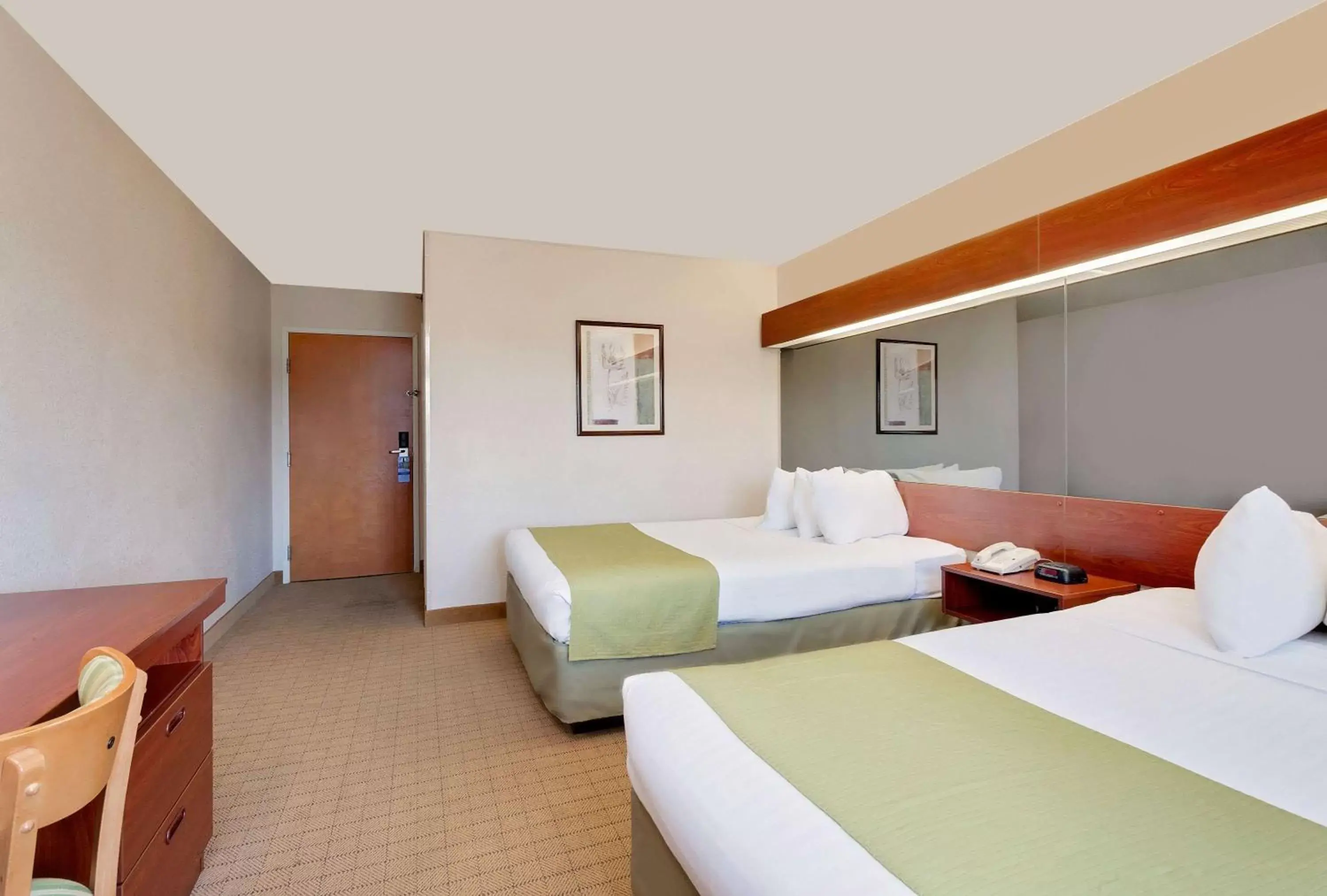 Photo of the whole room, Bed in Microtel Inn & Suites by Wyndham Wellsville