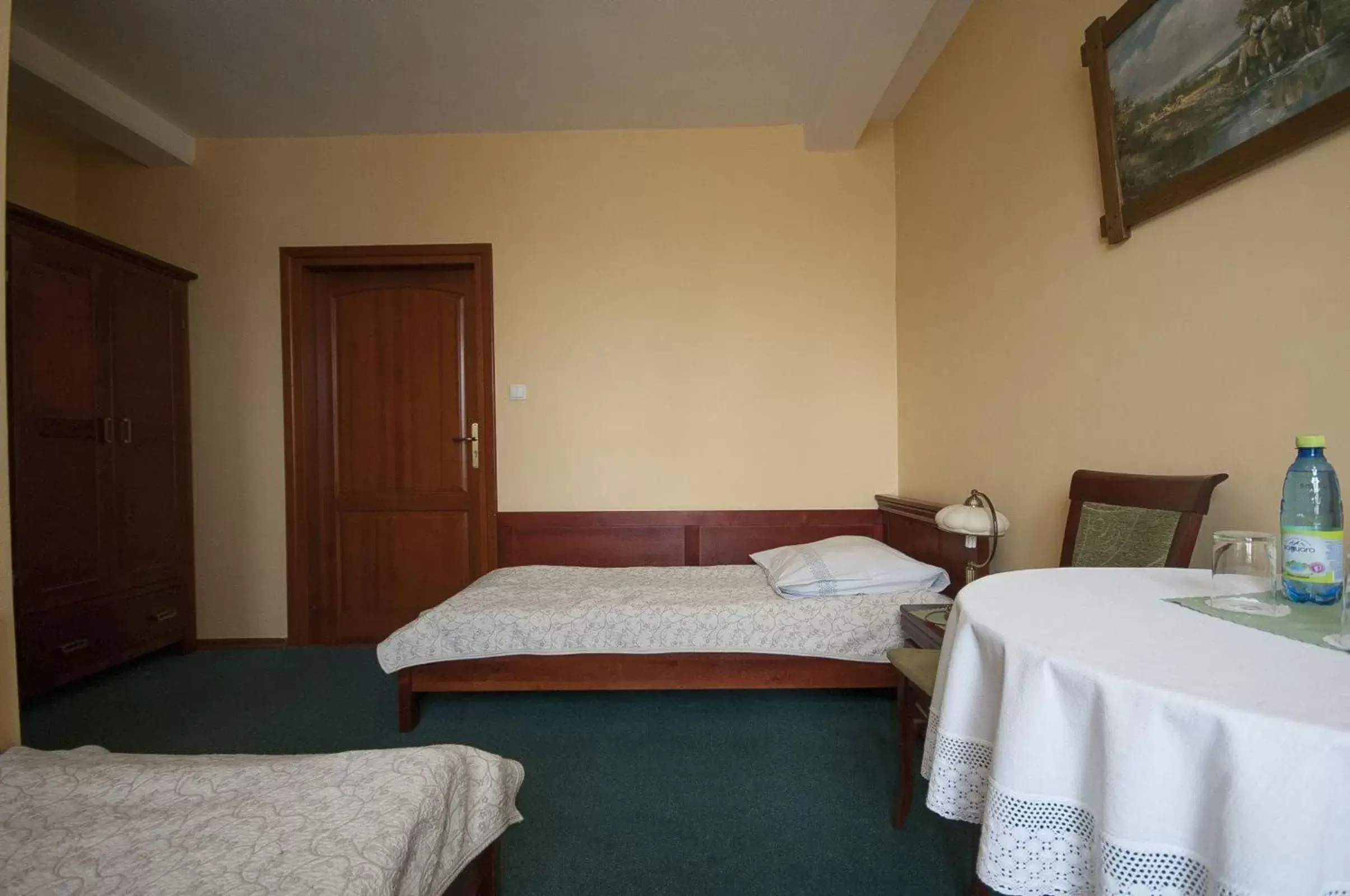 Standard Twin Room - single occupancy in Hotel Restauracja Pod Parowozem Standard Twin Room - single occupancy in Hotel Restauracja Pod Parowozem