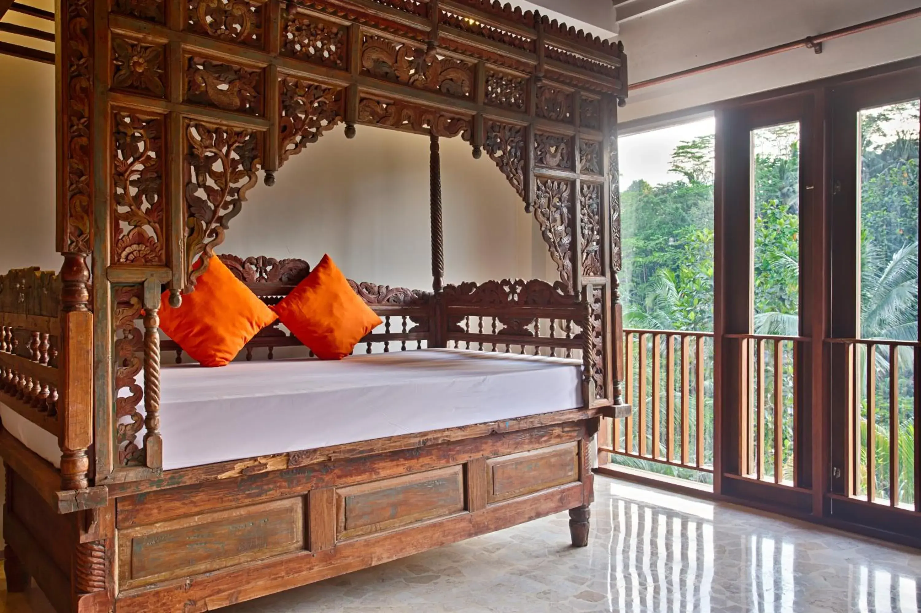 Bed in Anahata Villas and Spa Resort