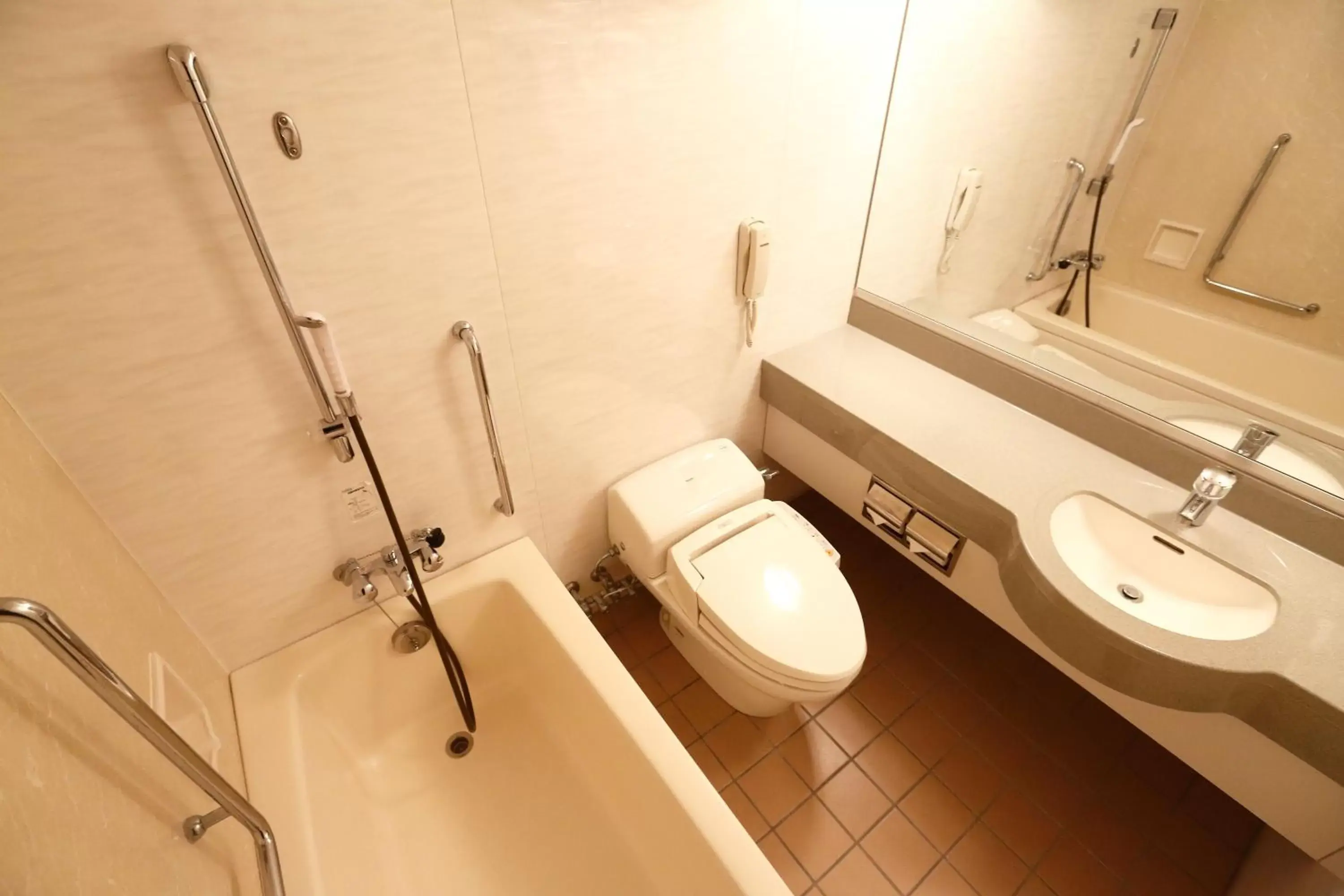 Shower, Bathroom in Keisei Hotel Miramare