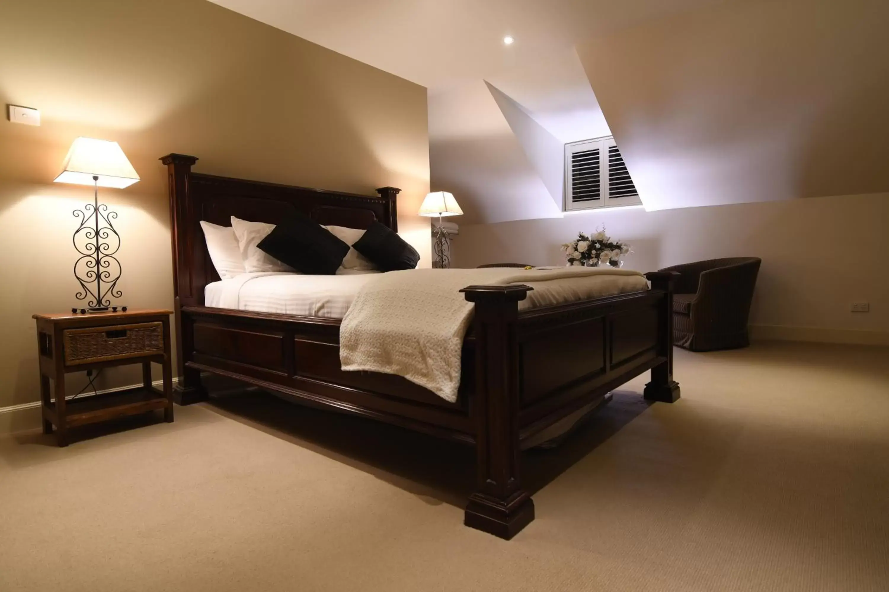 Bed in Fitzroy Inn Historic Retreat Mittagong
