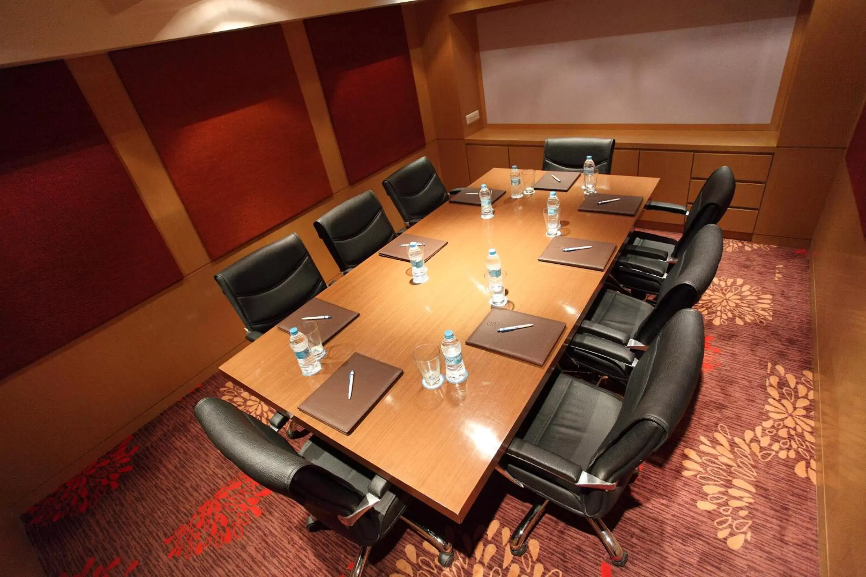 Business facilities in Comfort Inn Legacy