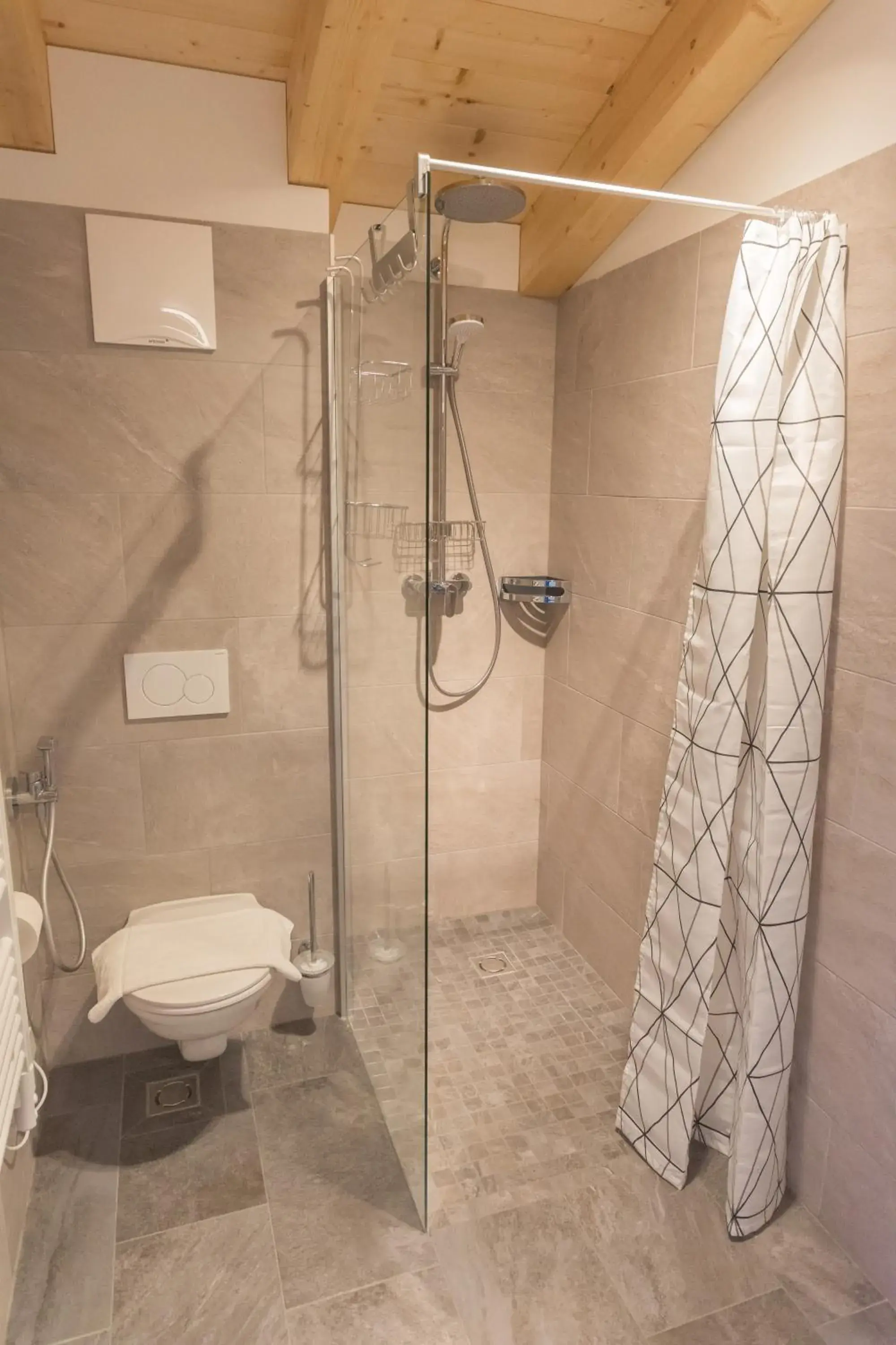 Shower, Bathroom in Schonblick