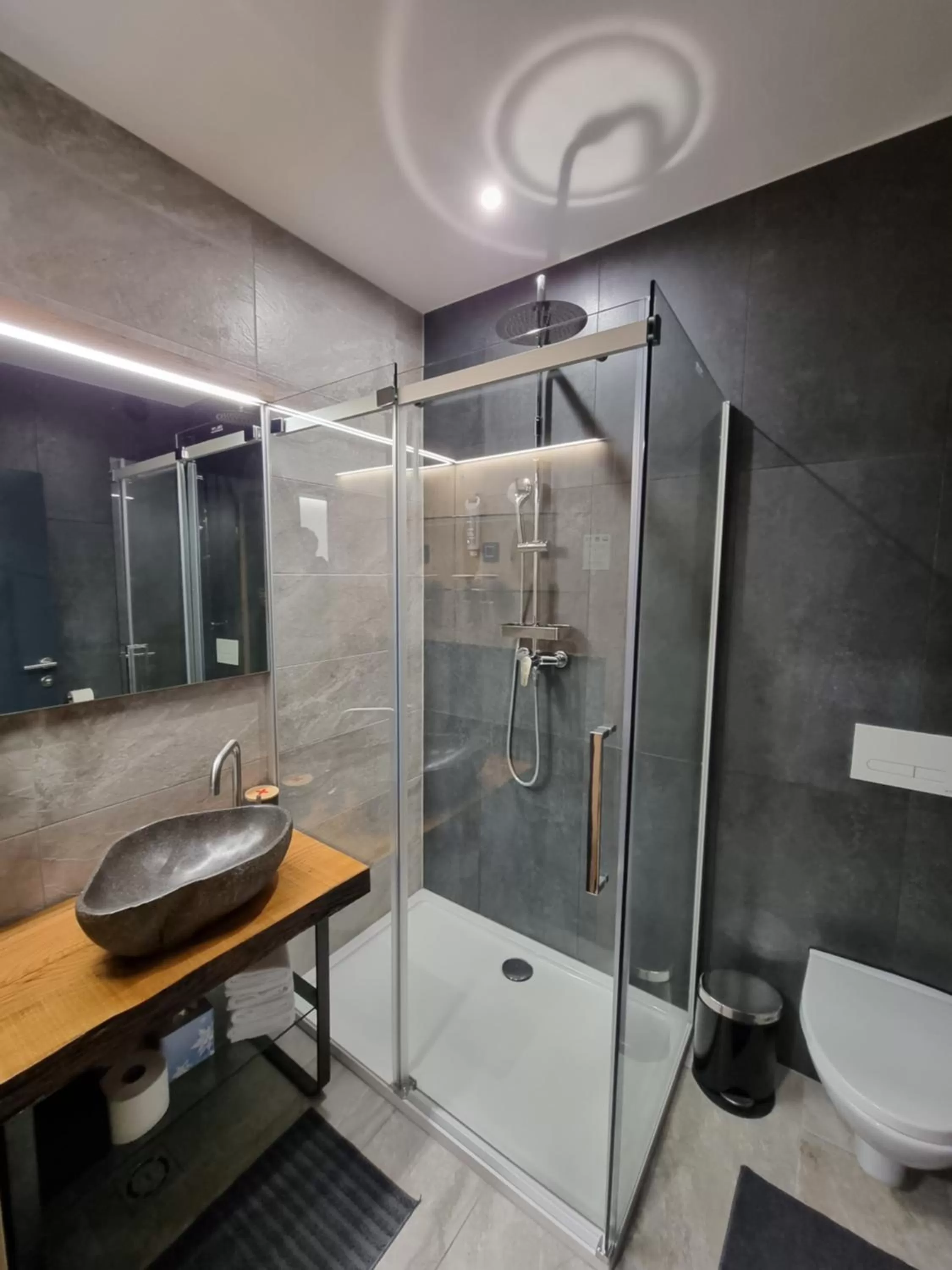 Bathroom in Hotel CityMap Maribor