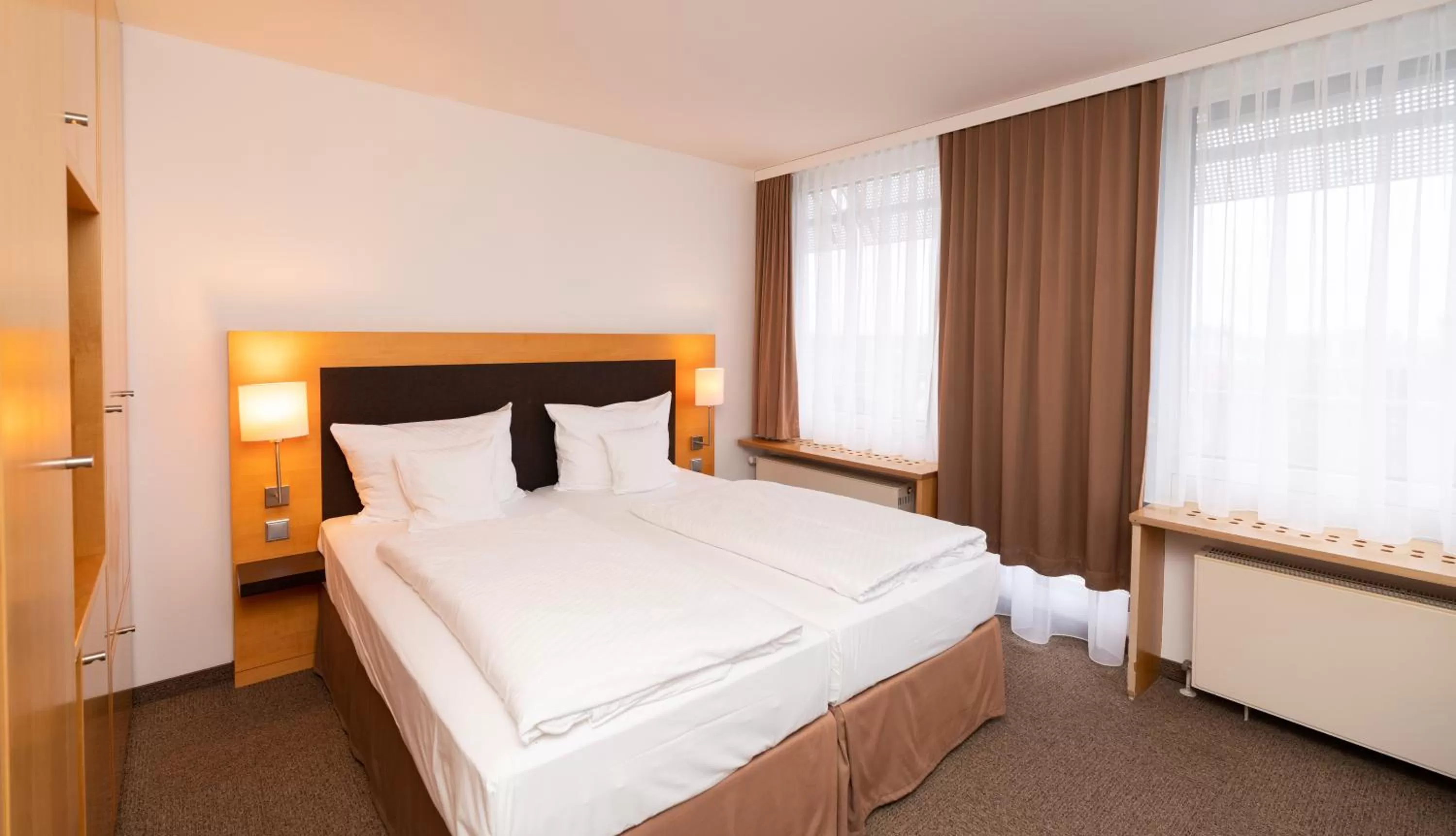  Family Room (2 Adults + 2 Children) in Kongresshotel Potsdam am Templiner See