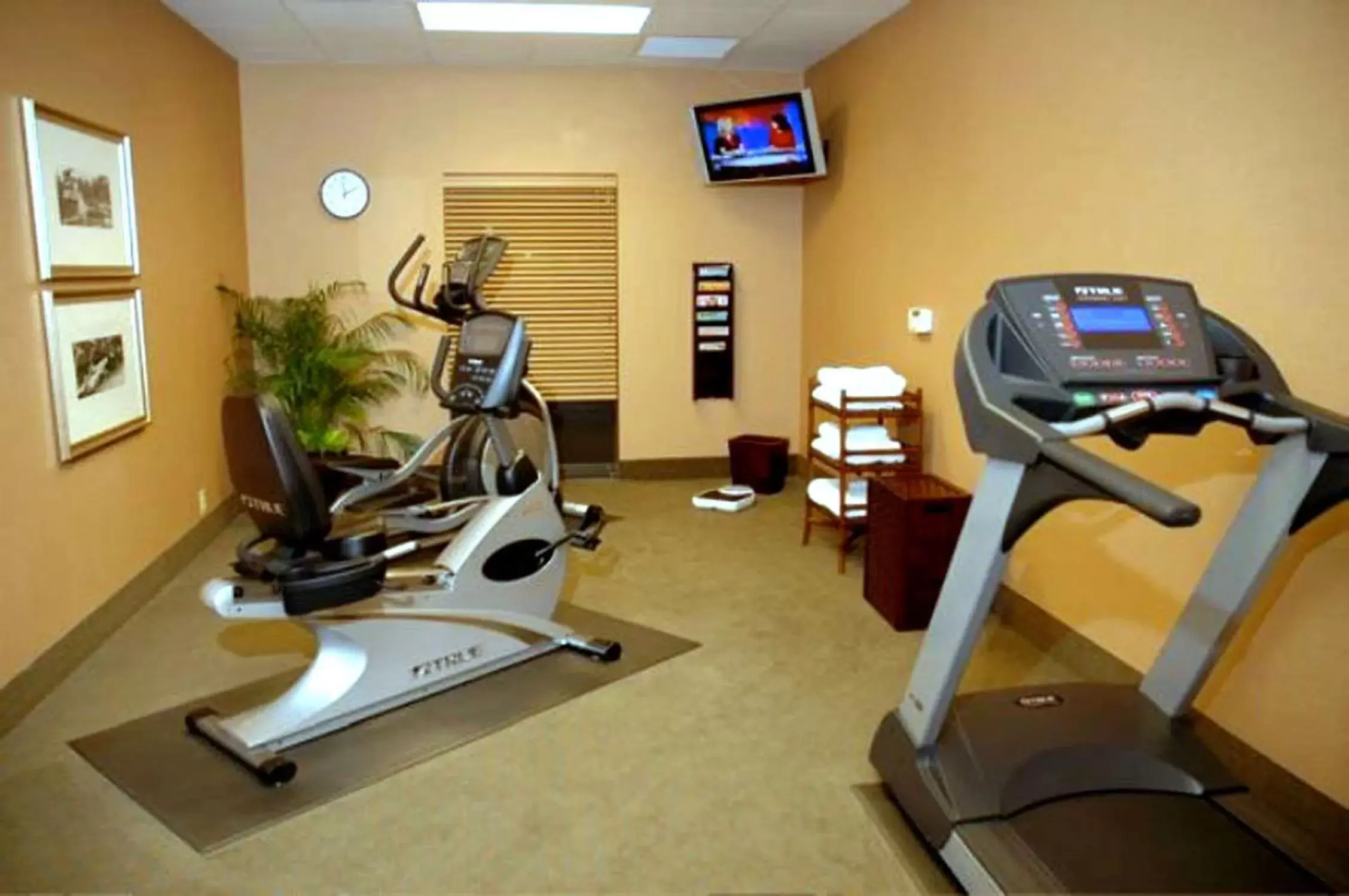 Fitness centre/facilities, Fitness Center/Facilities in Hampton Inn Calera