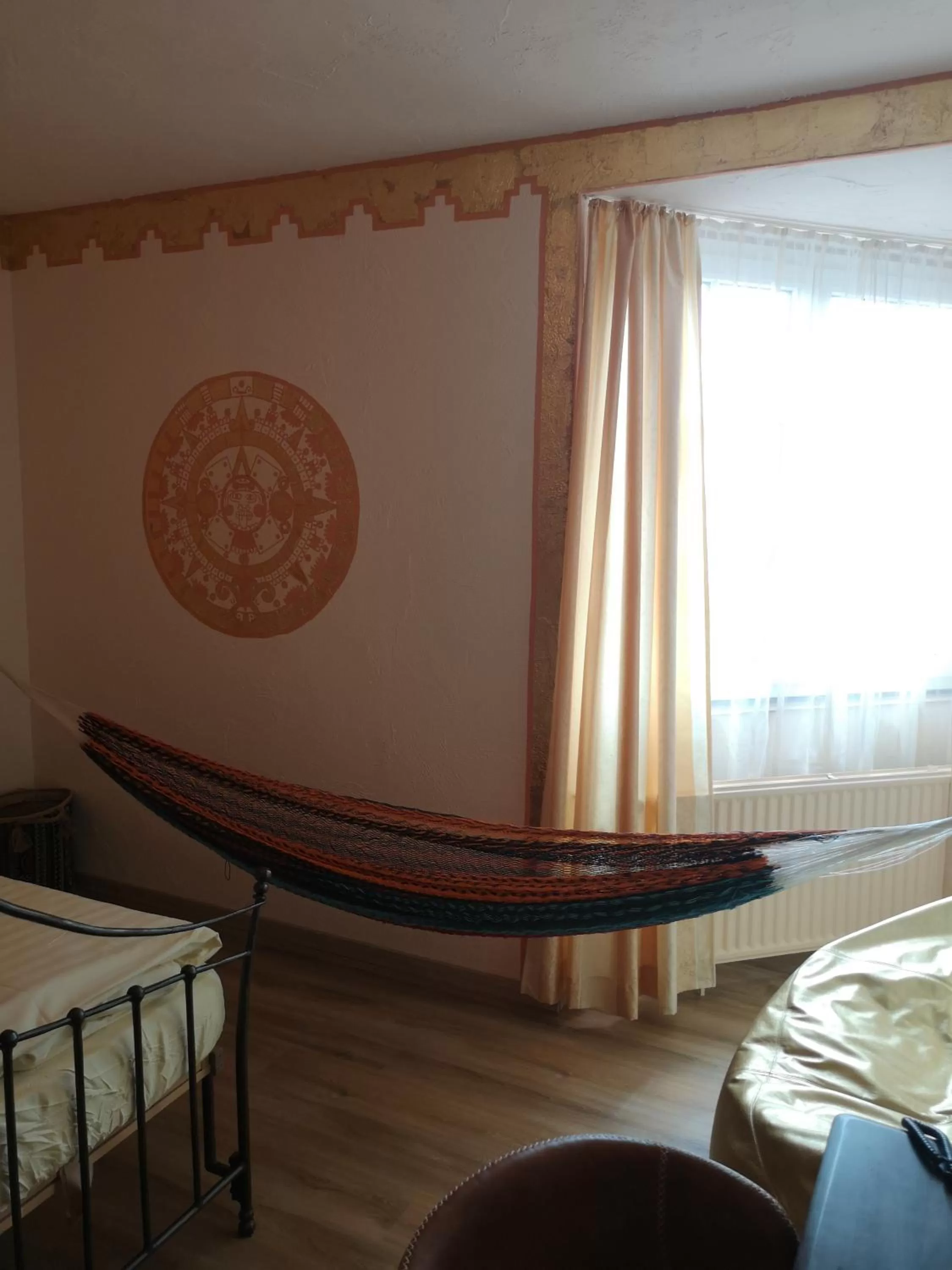 Decorative detail, Bed in Hotel Goldflair am Rathaus