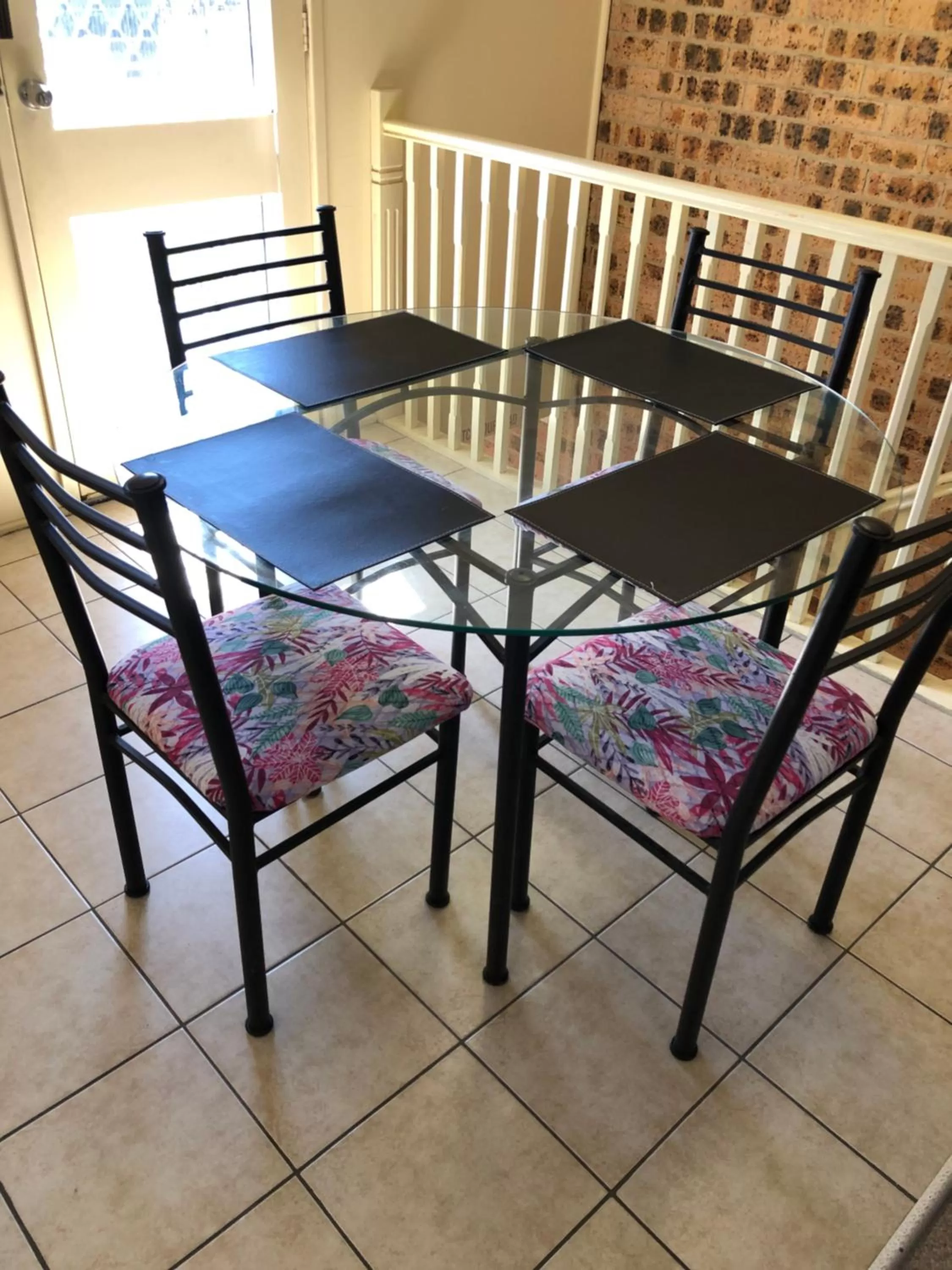 Avaleen Lodge Motor Inn