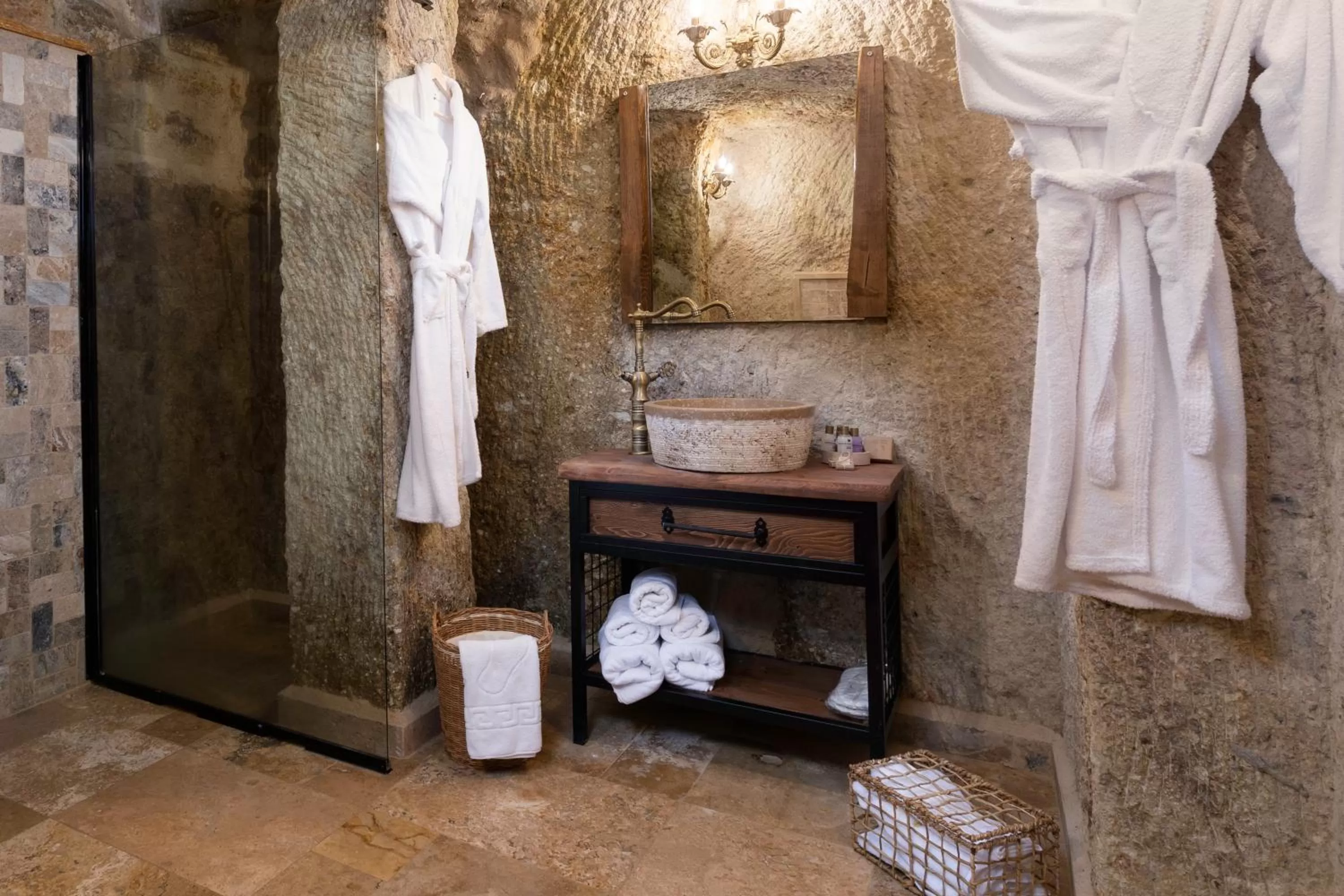 Bathroom in Kayata Cave Suites Special Class
