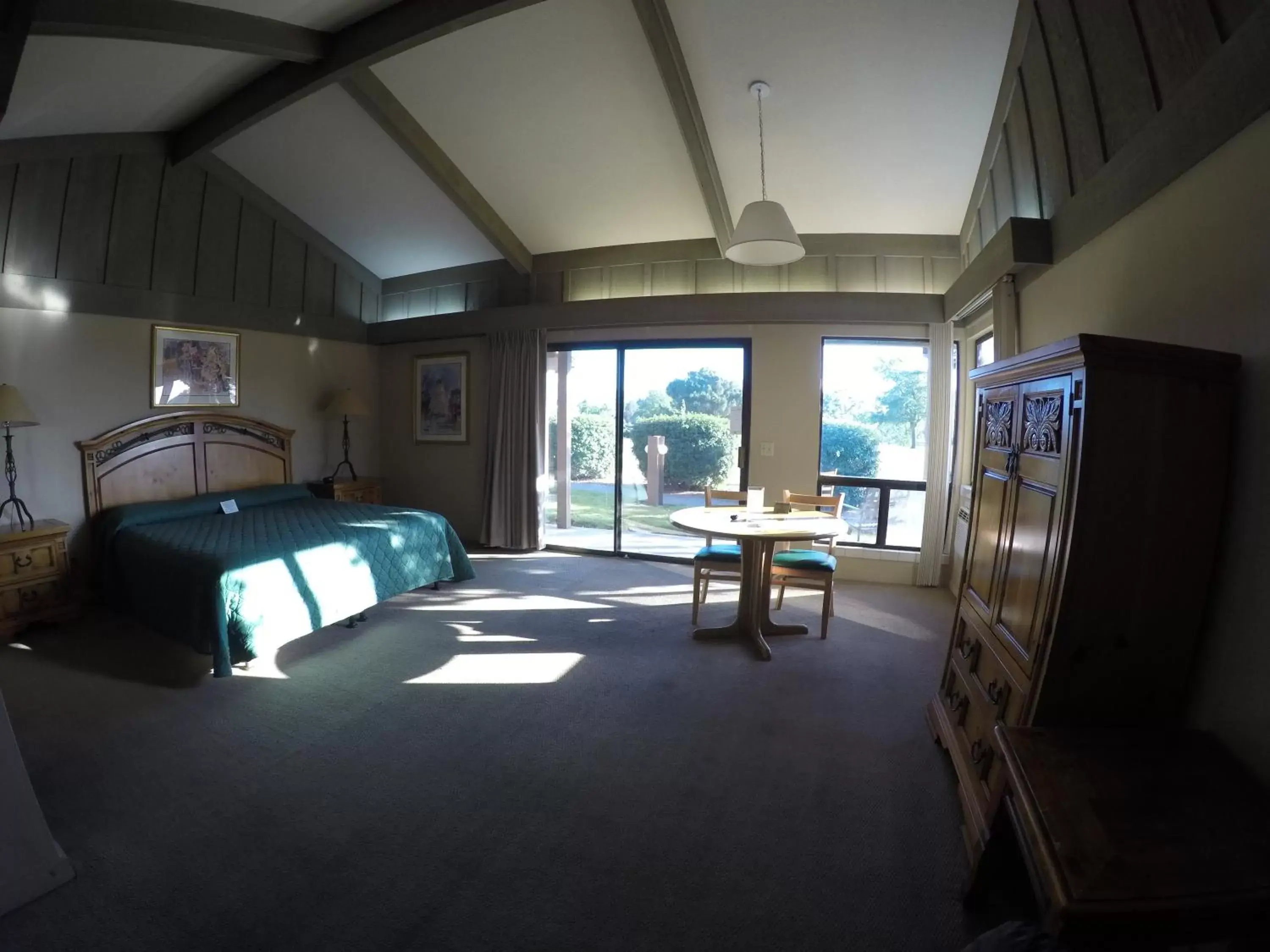 Photo of the whole room in Ridgemark Golf Club and Resort