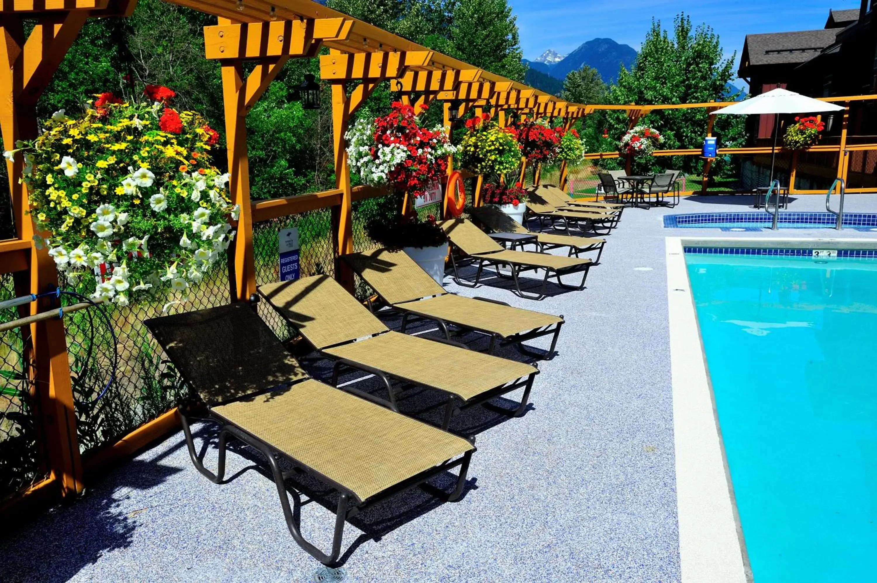 Balcony/Terrace, Swimming Pool in Pemberton Valley Lodge