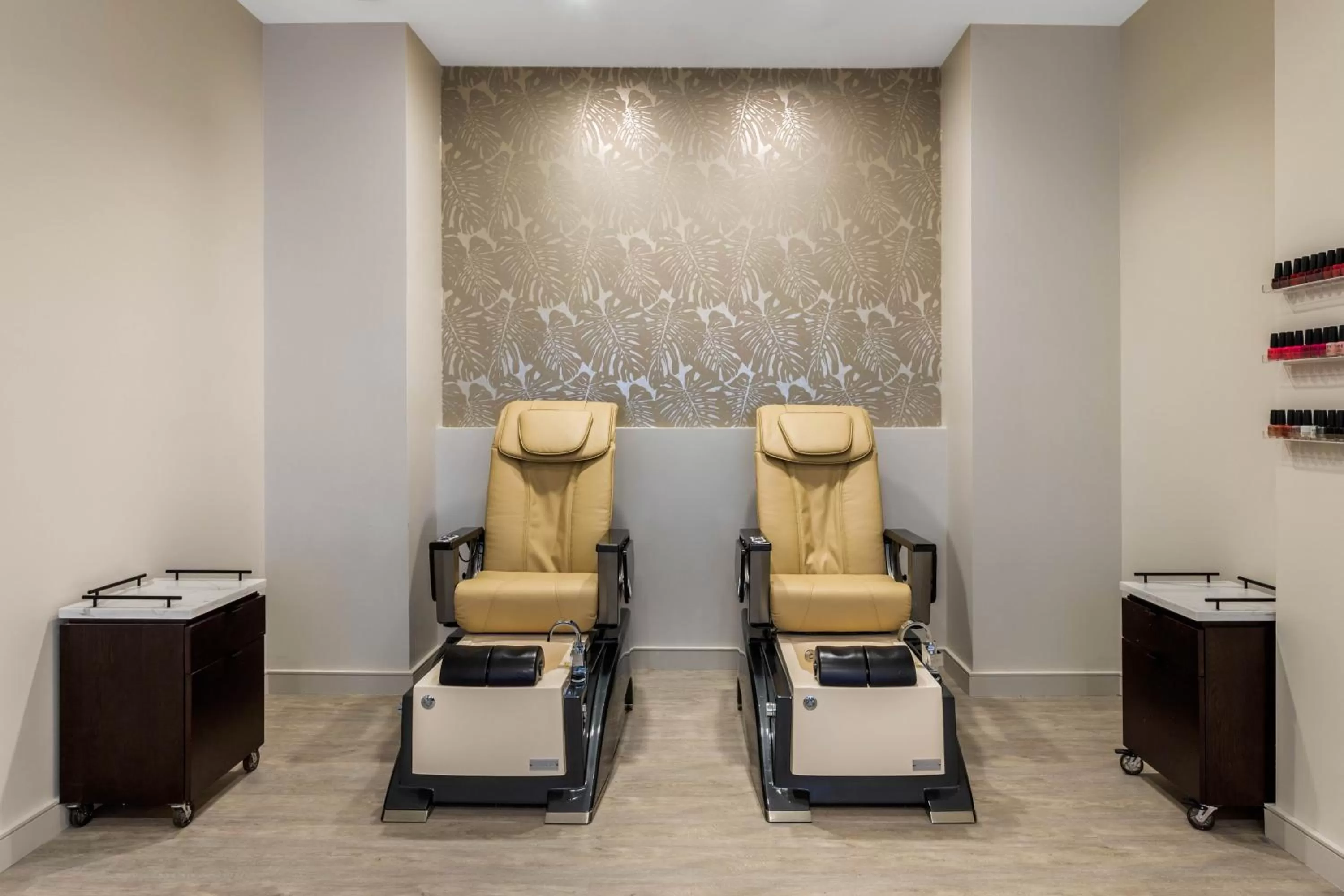Spa and wellness centre/facilities in Omni Houston Hotel