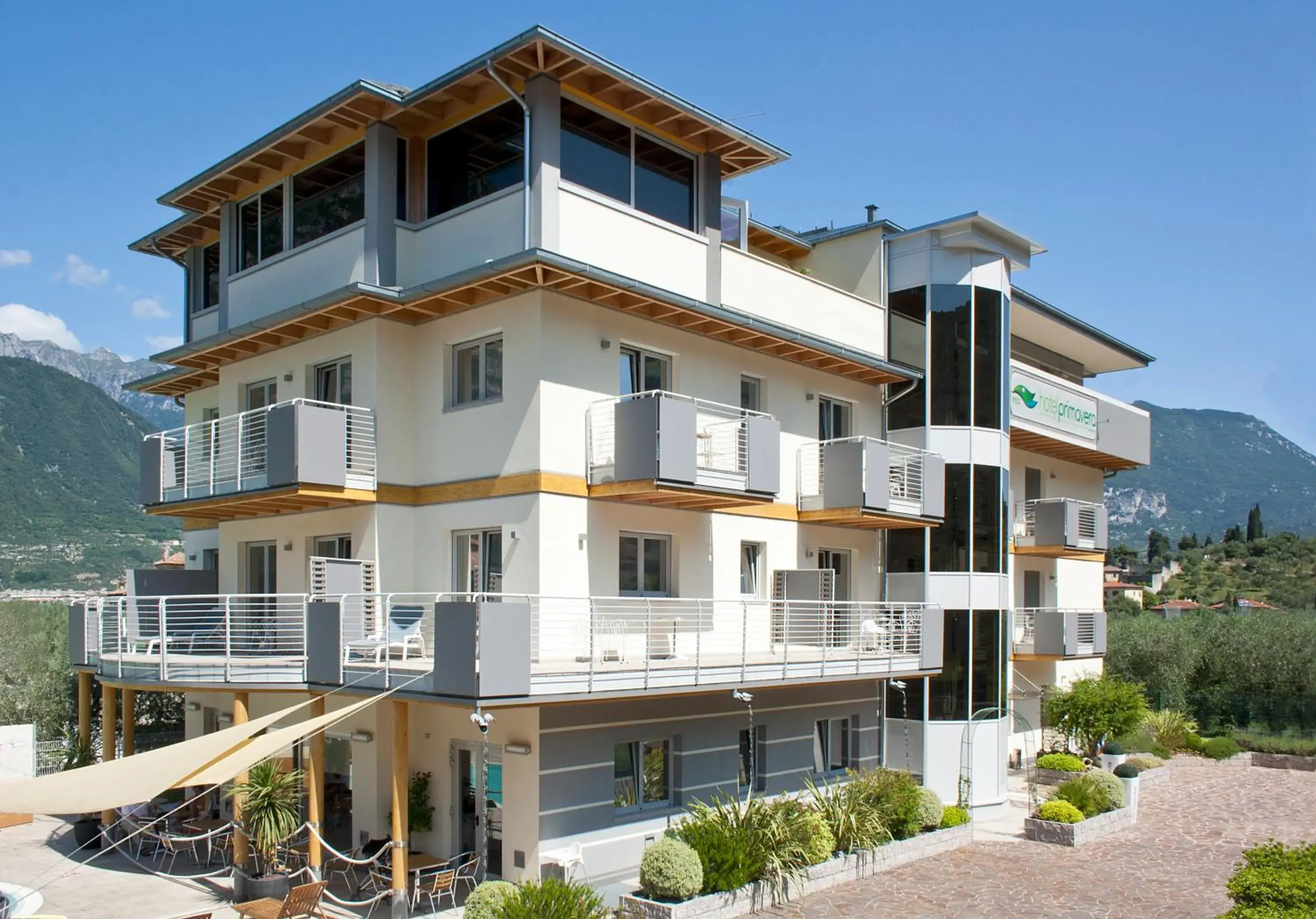 Facade/entrance, Property Building in Ecohotel Primavera