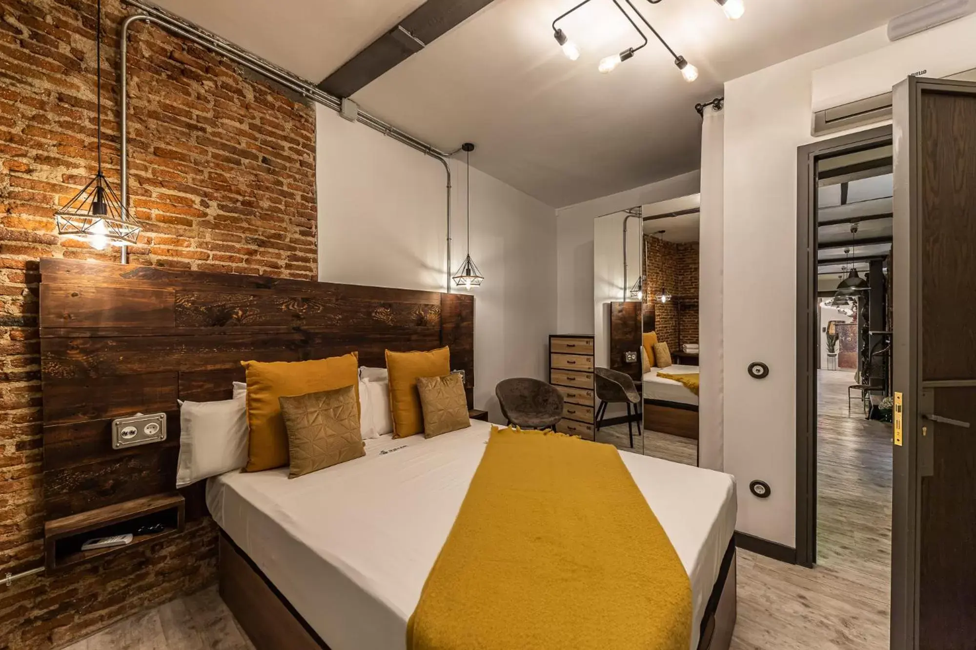 Standard Double Room in BNBHolder Boutique SOL Standard Double Room in BNBHolder Boutique SOL