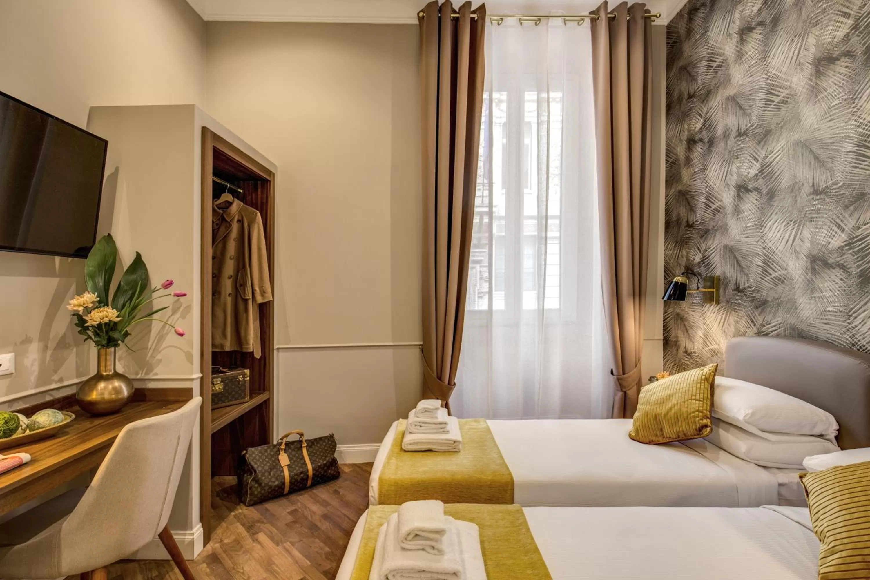 Bed in Charme Spagna Boutique Hotel