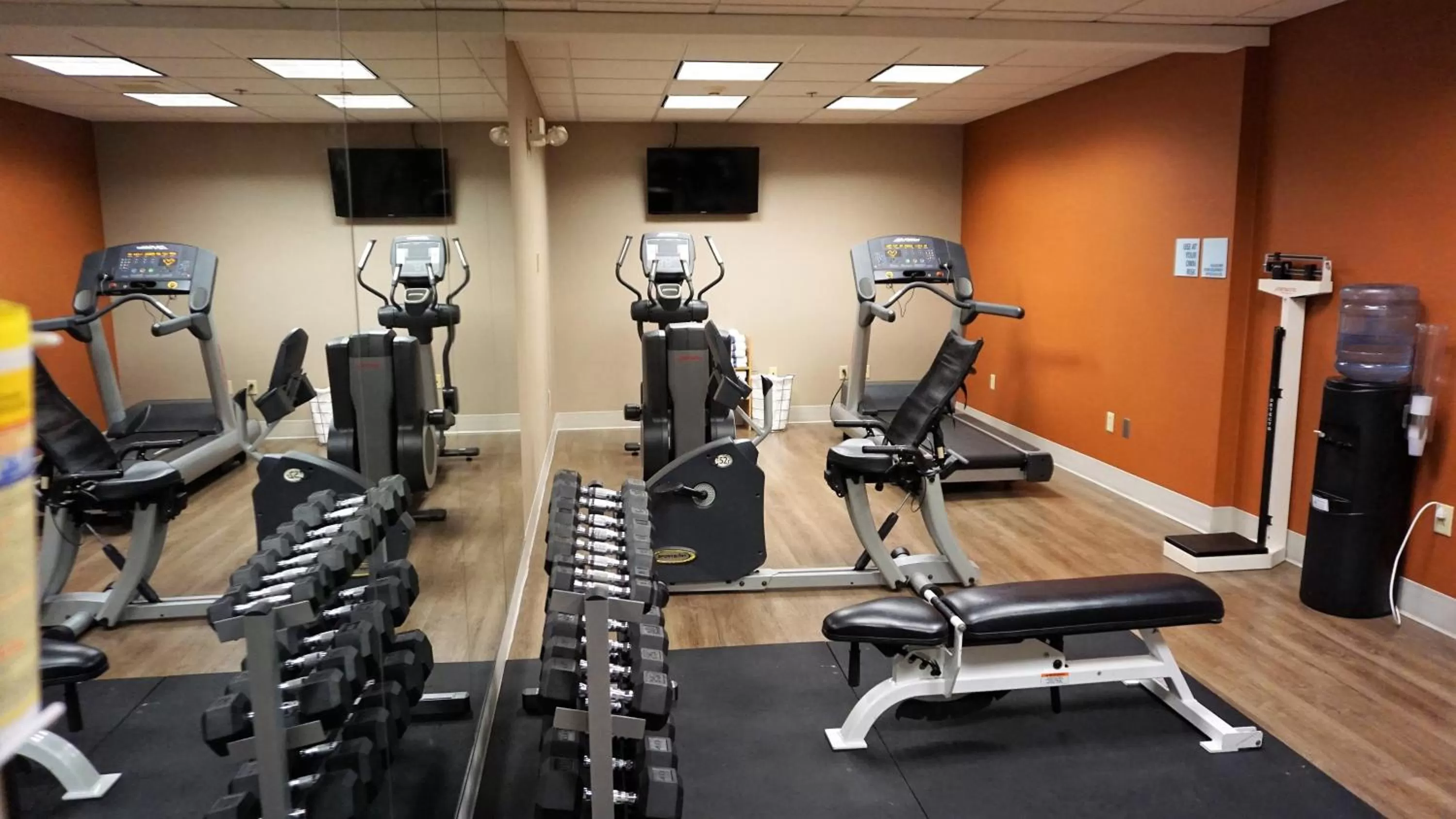 Fitness centre/facilities in Holiday Inn Express & Suites Gibson by IHG