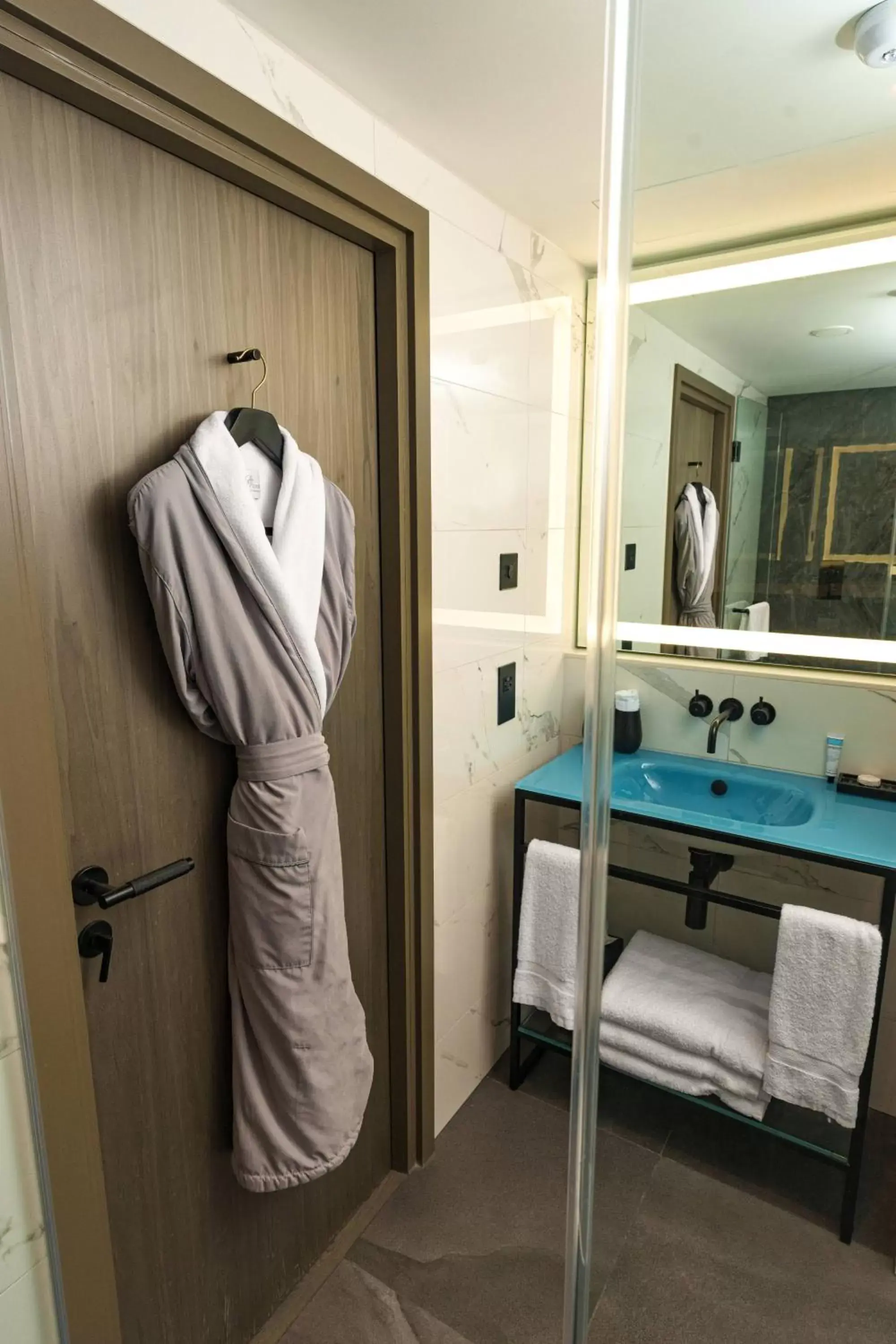 Bathroom in Middle Eight - Preferred Hotels and Resorts