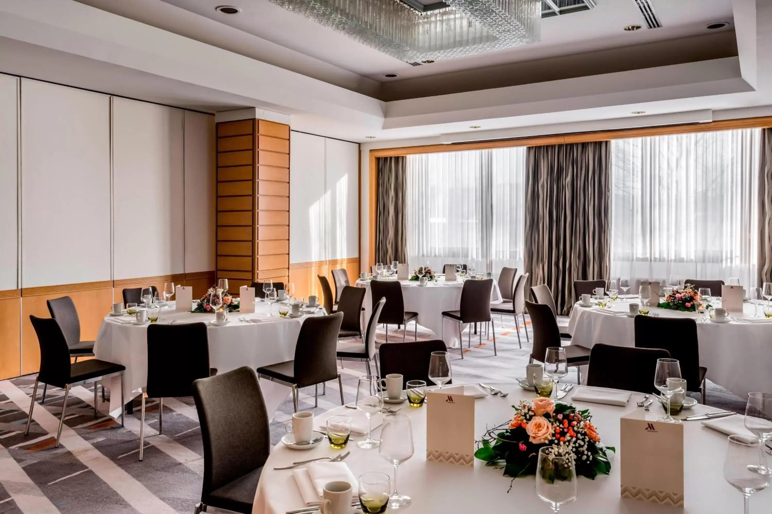 Meeting/conference room, Restaurant/Places to Eat in Stuttgart Marriott Hotel Sindelfingen