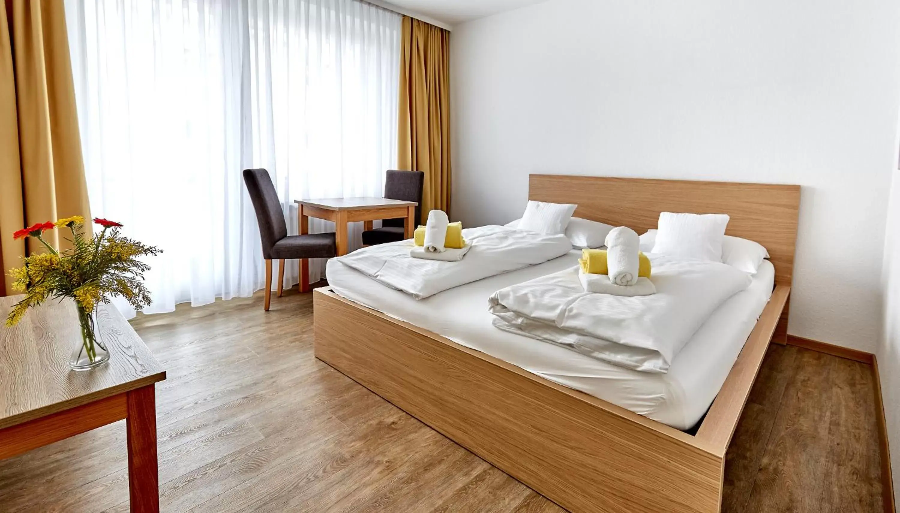 Bedroom, Bed in Hotel Bayern Vital