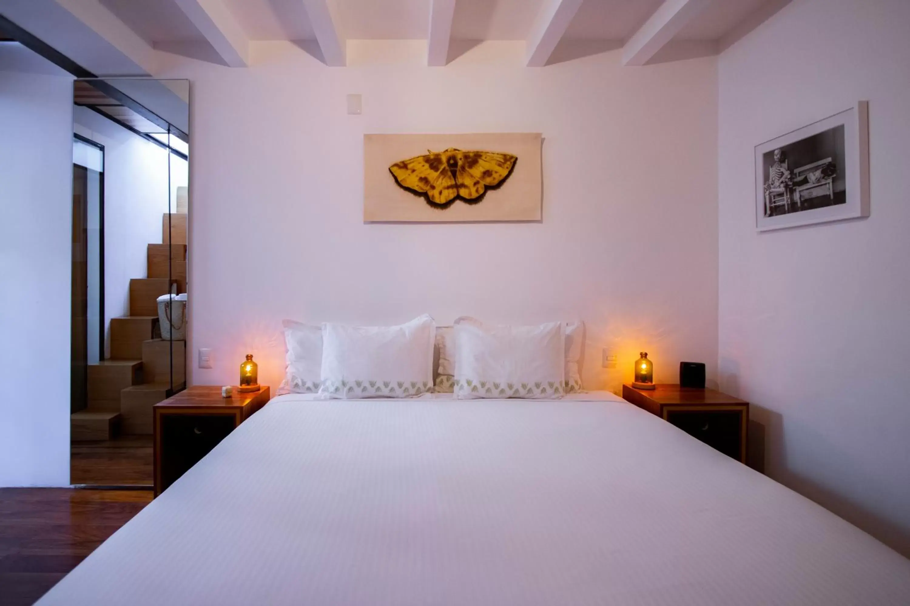 Bed in Hotel Los Amantes