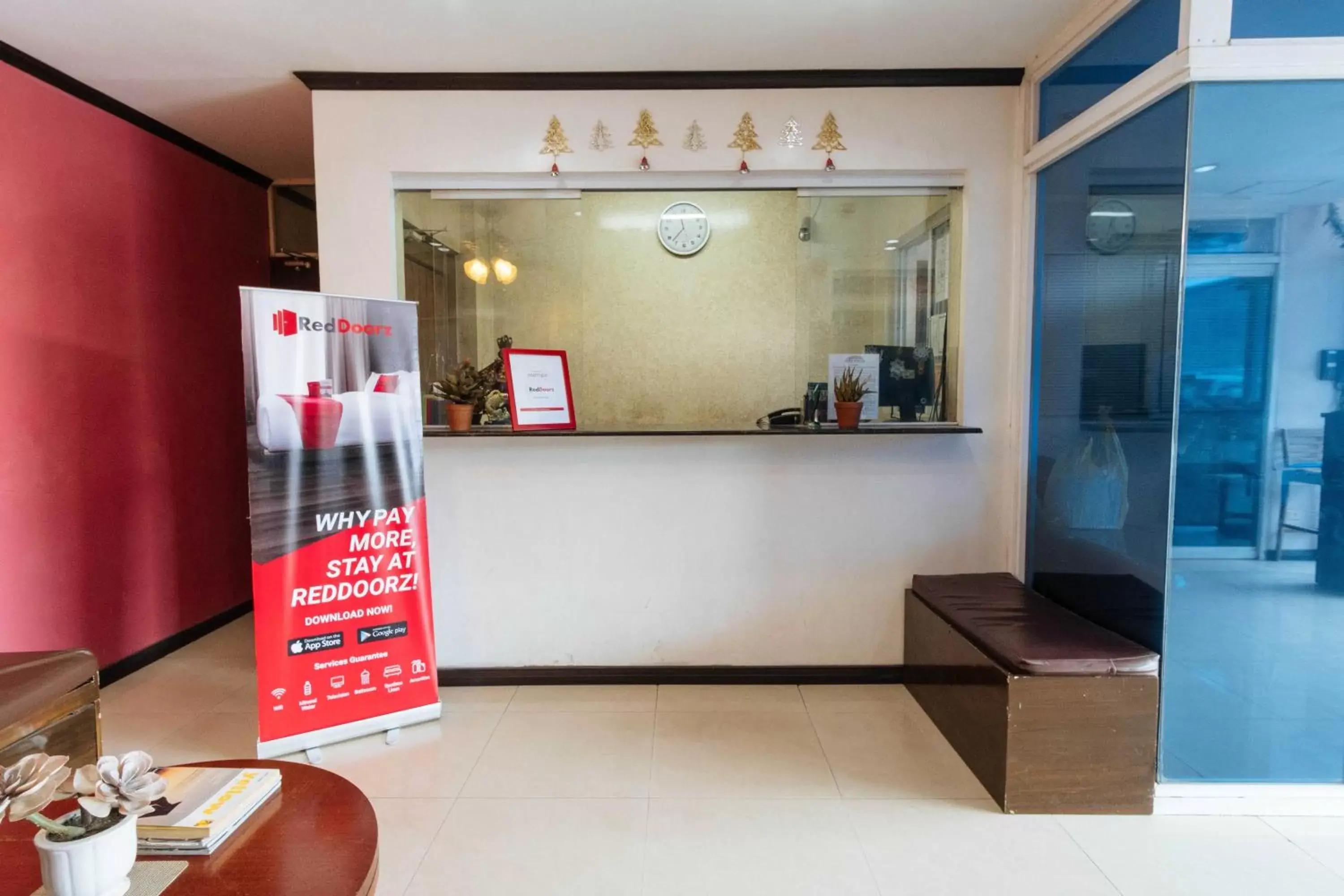 Lobby or reception, Lobby/Reception in RedDoorz @ Bonifacio St Cebu