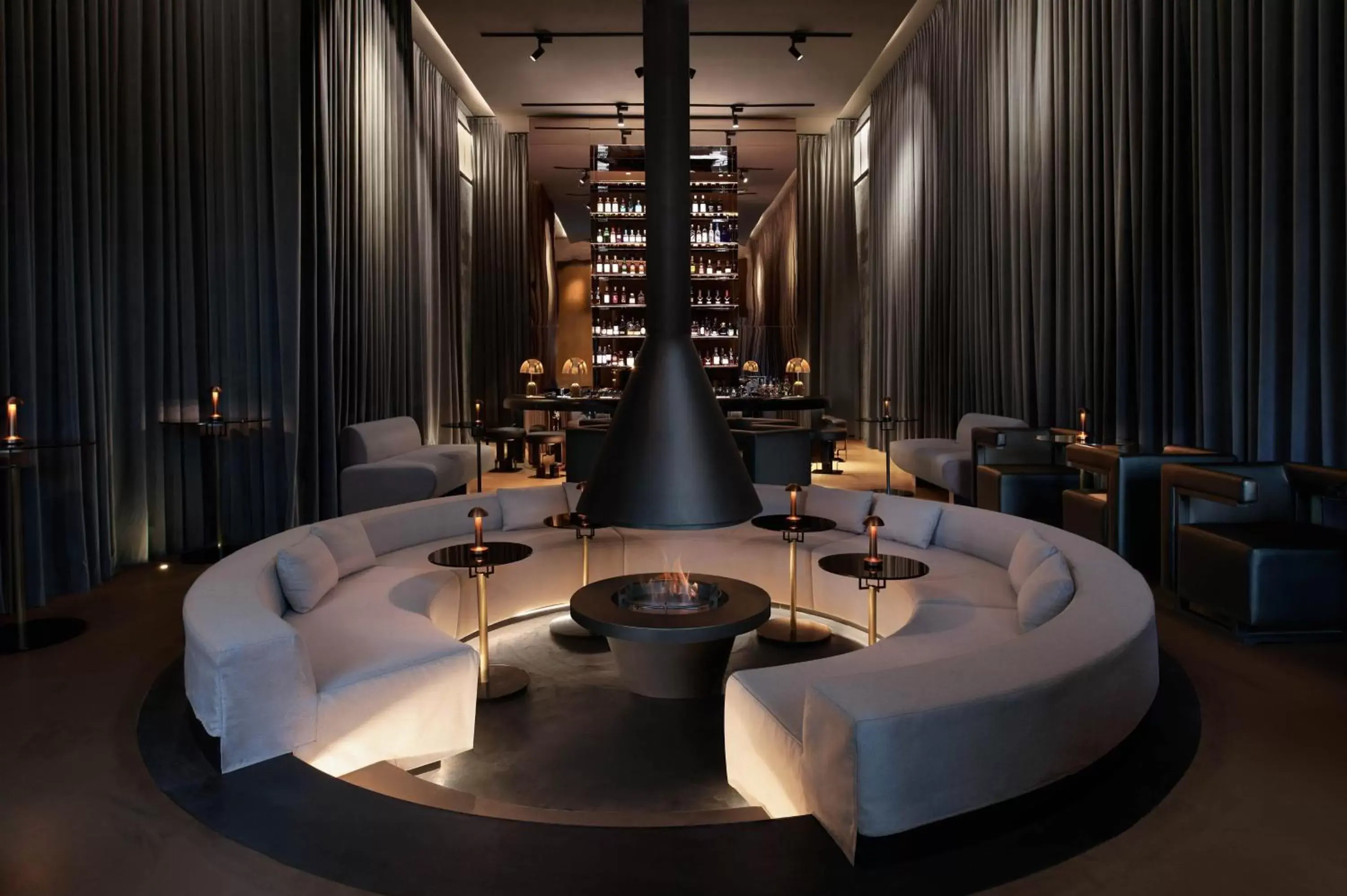 Lounge or bar, Restaurant/Places to Eat in Mondrian Seoul Itaewon